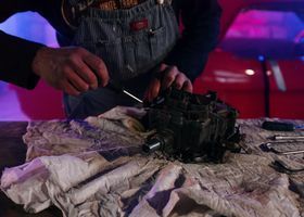 Restauración de carburador para vehículo clásico en Bogotá