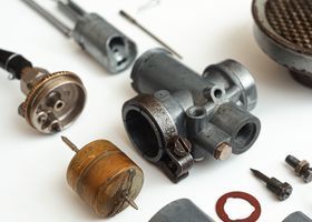 Remanufactura de carburador en taller especializado de Bogotá