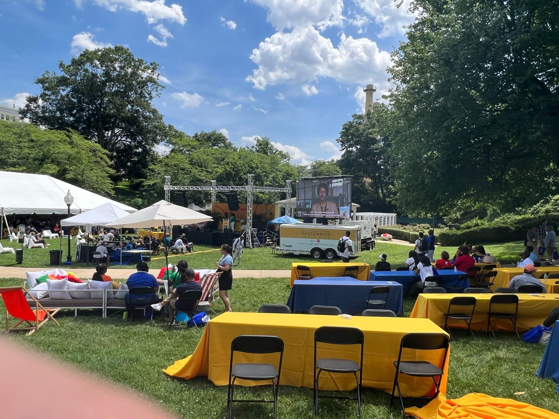 LED Video Trailer 14x8 in Washington DC for Outdoor Event