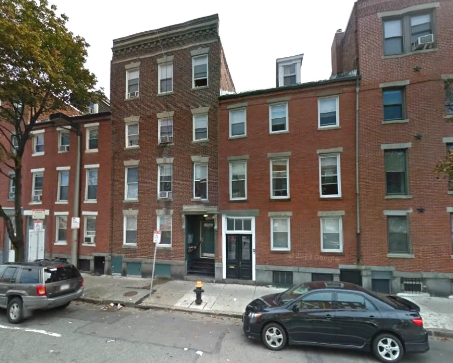 25 CHELSEA ST
