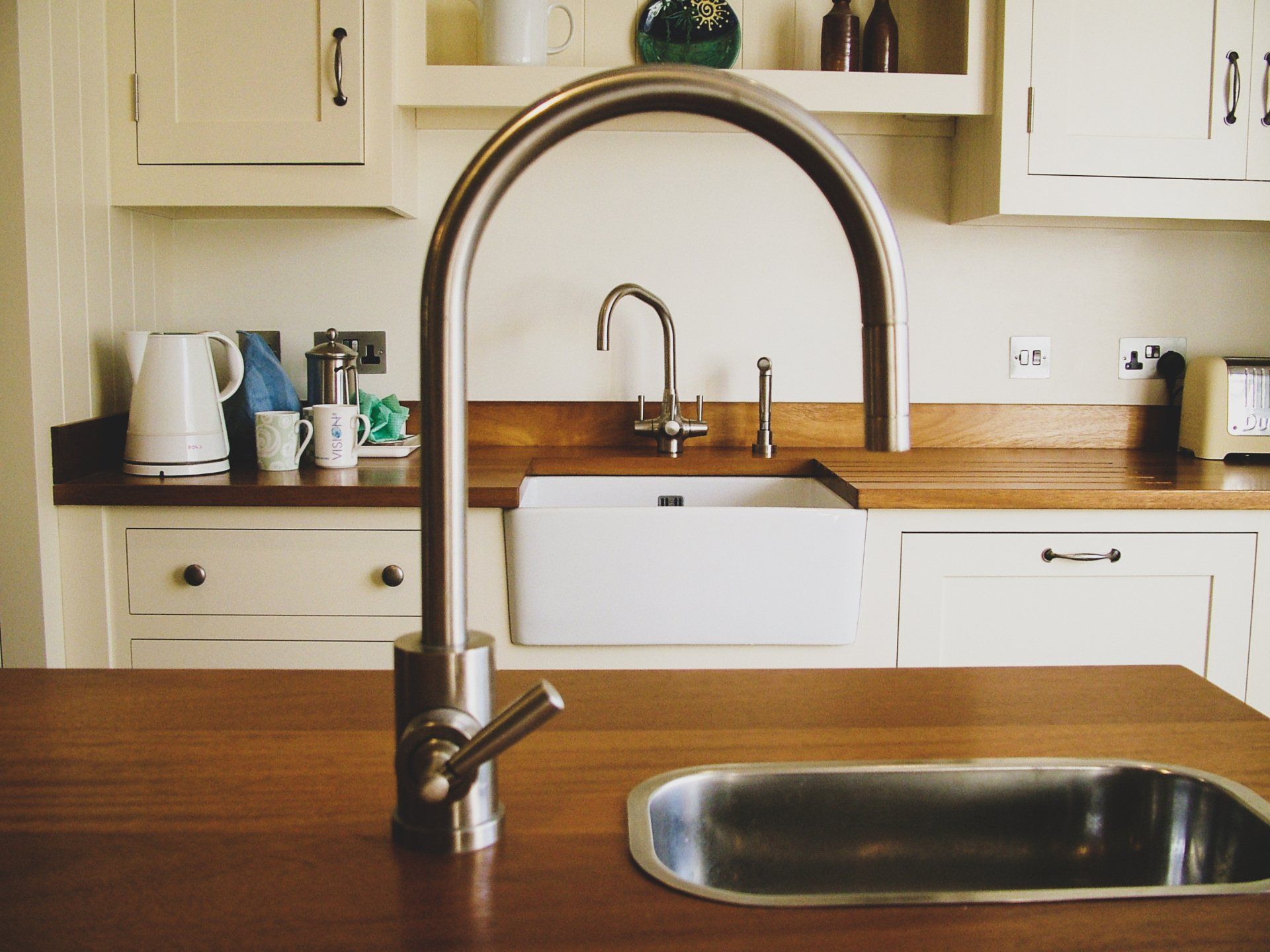 BEAUTIFUL KITCHENS