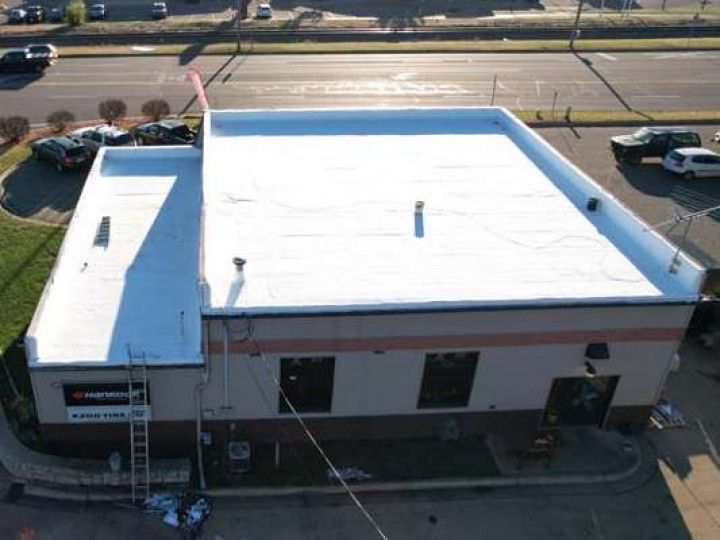 Roof top of a commercial building