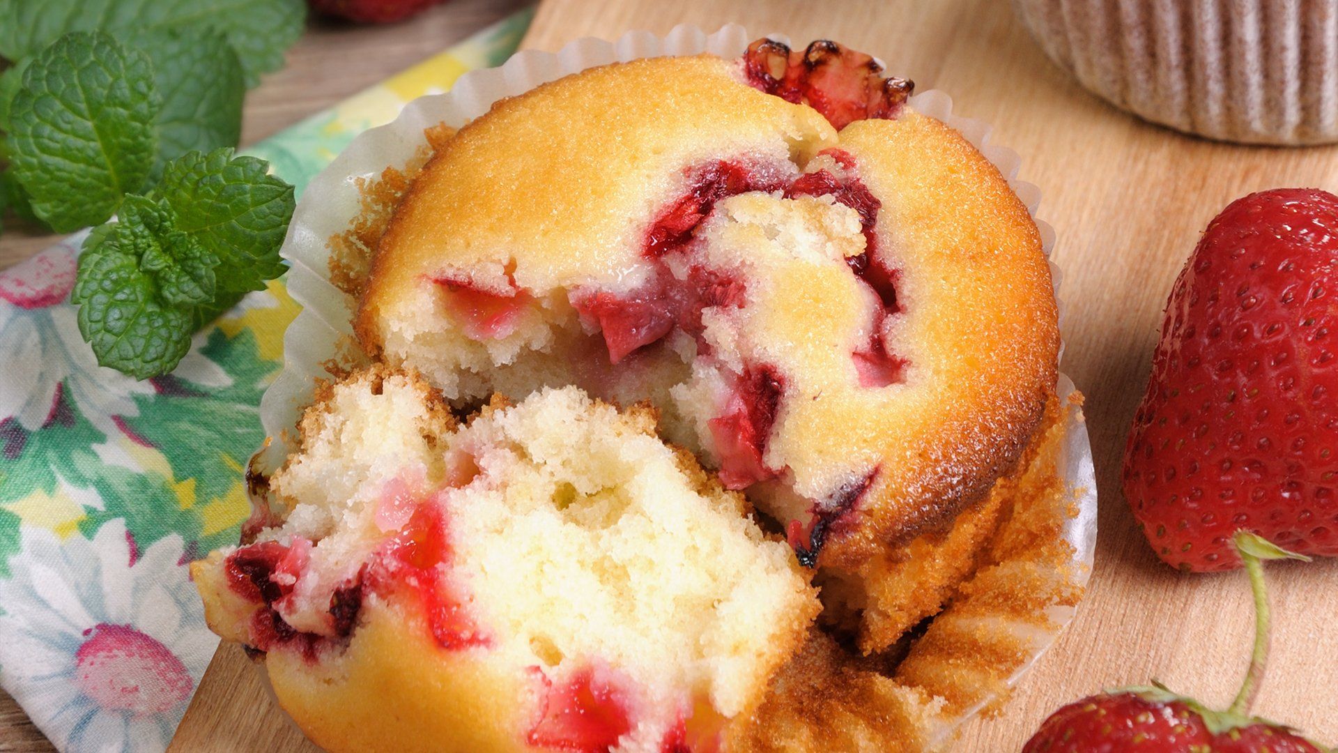 Honey Strawberry Muffins