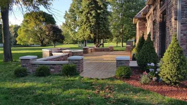 Backyard garden — Whiteland, IN — Cade Masonry, Inc.