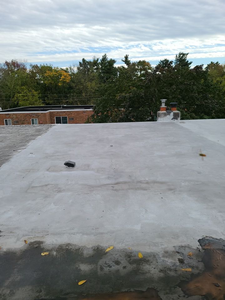 Flat roof restoration and waterproofing project on Stanbridge Street in Montgomery County