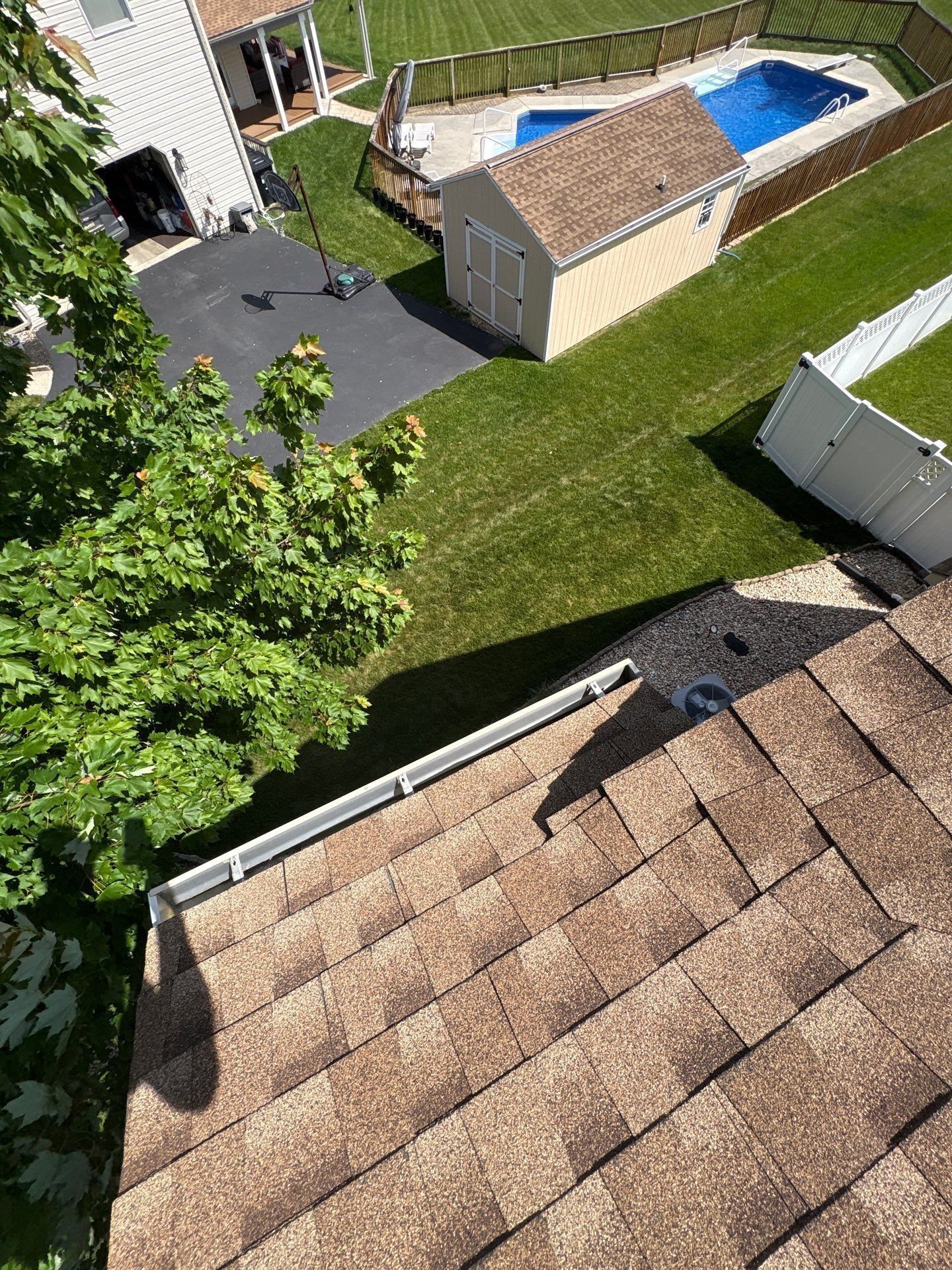 Professional siding repair completed on Hetrick Avenue in Palmyra, PA by Joyland Roofing.