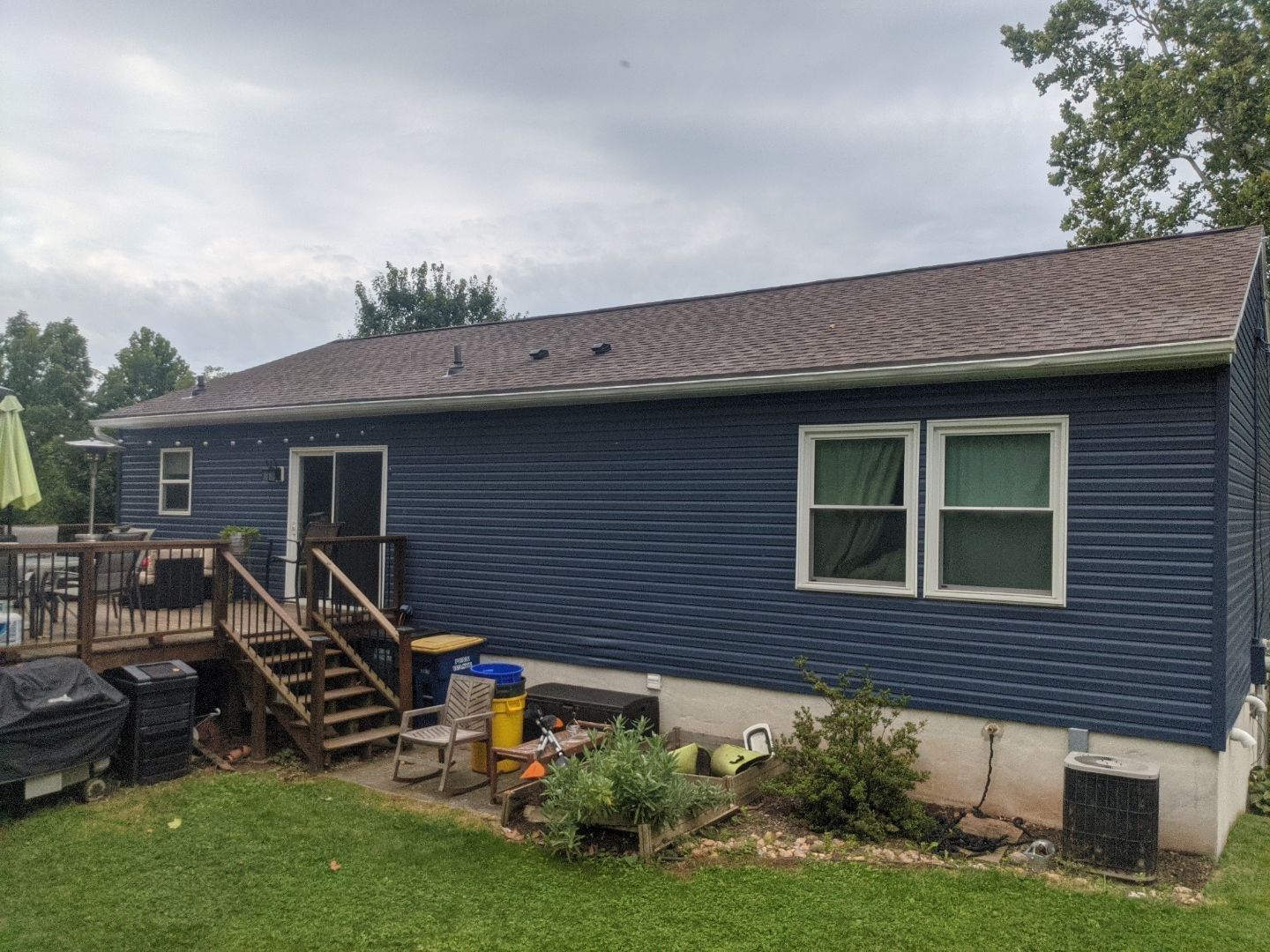 New asphalt shingle roof installed on a home on Lisburn Road in Shepherdstown, PA.