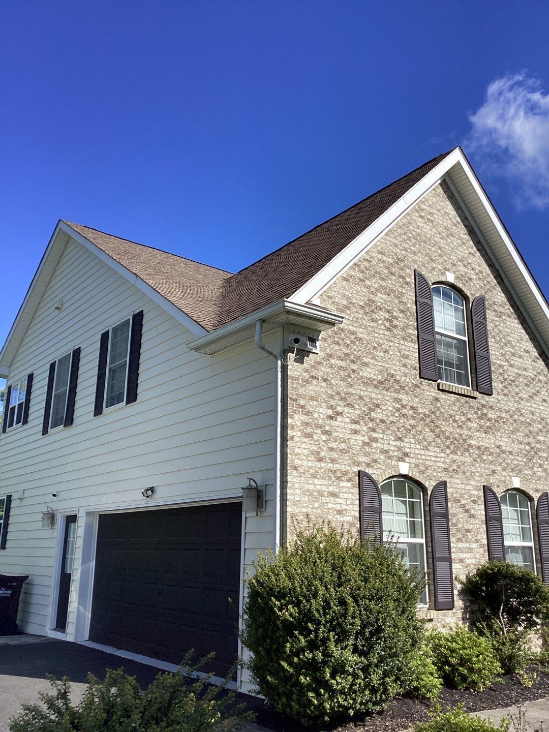 Residential asphalt shingle roof on Avondale Drive in North Wales, PA