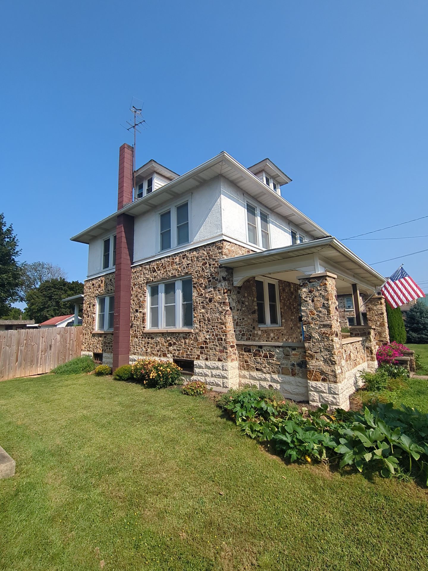 Home on Carlisle Springs Road in Carlisle, PA, scheduled for a residential roof replacement by Joyland Roofing.