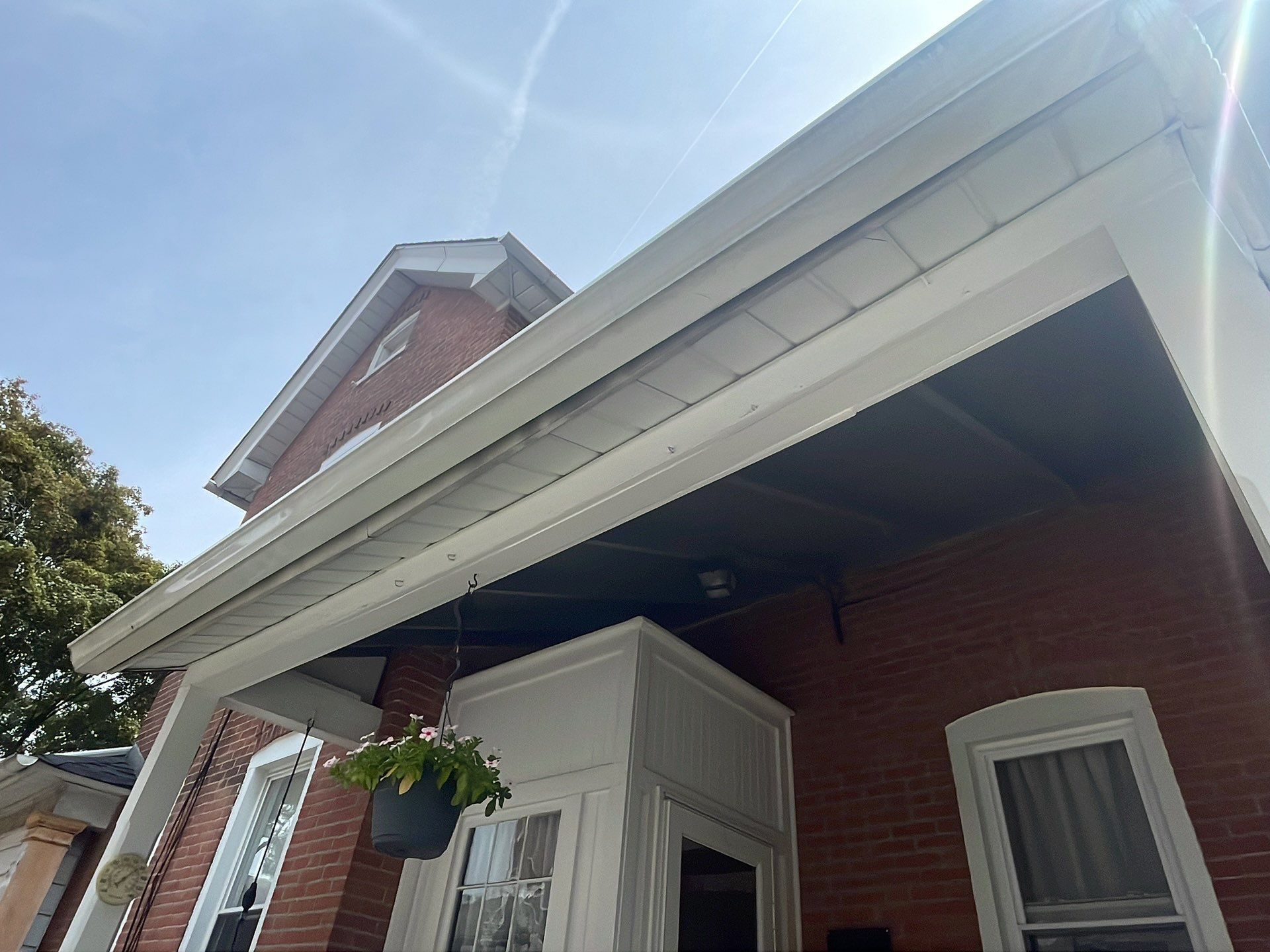 Roof repair and exterior roofing work on York Avenue