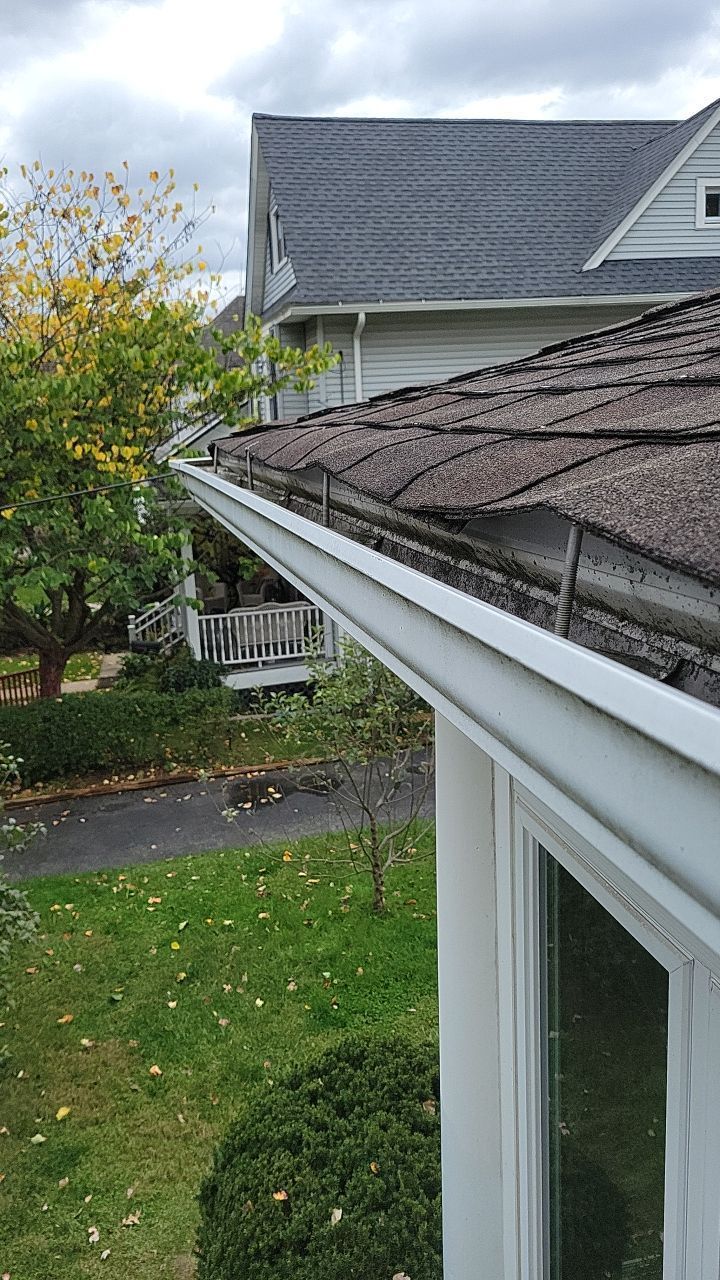 Residential roof and gutter project on Lona Avenue in Narberth, PA