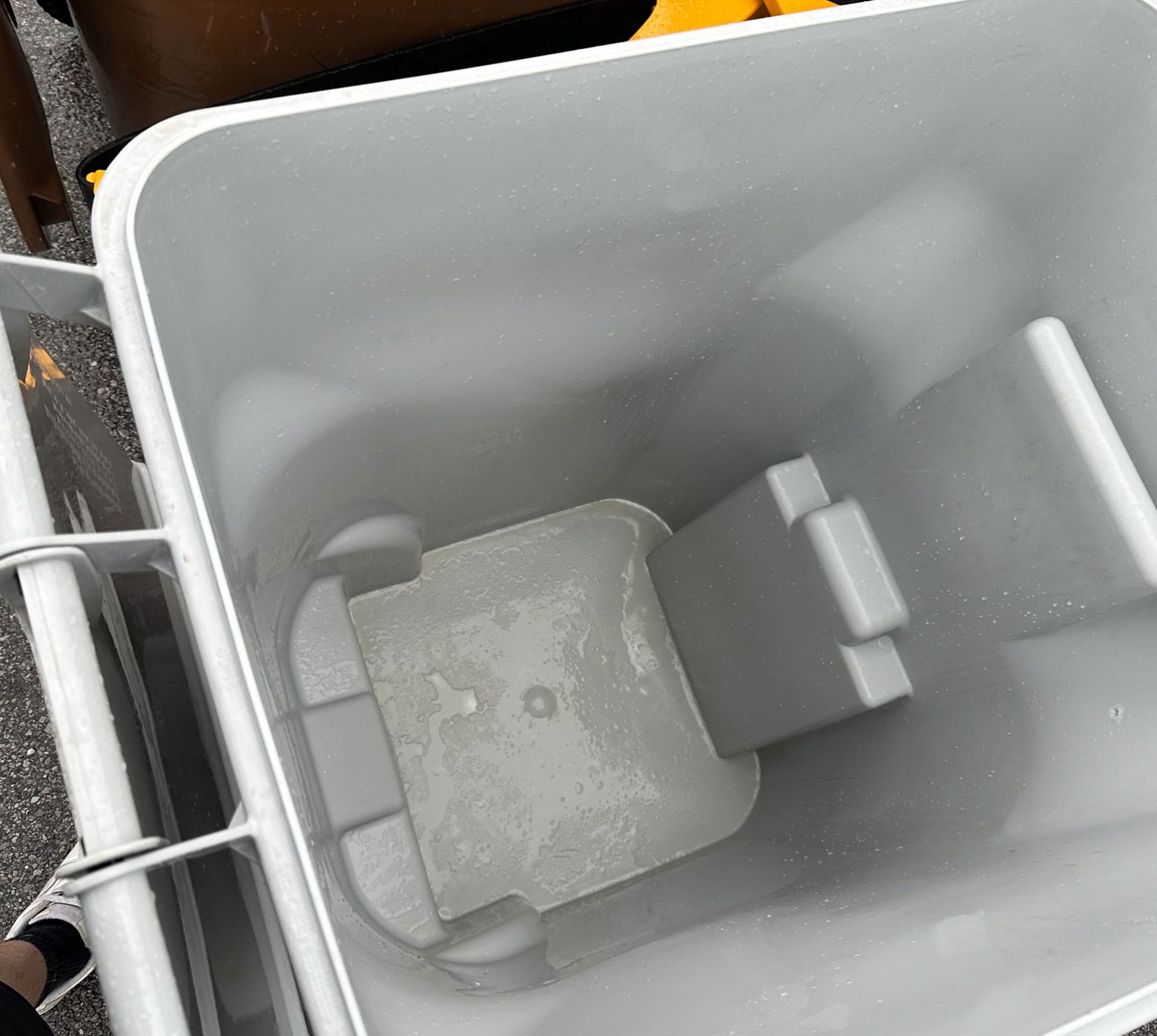 Garbage Bin Services 8