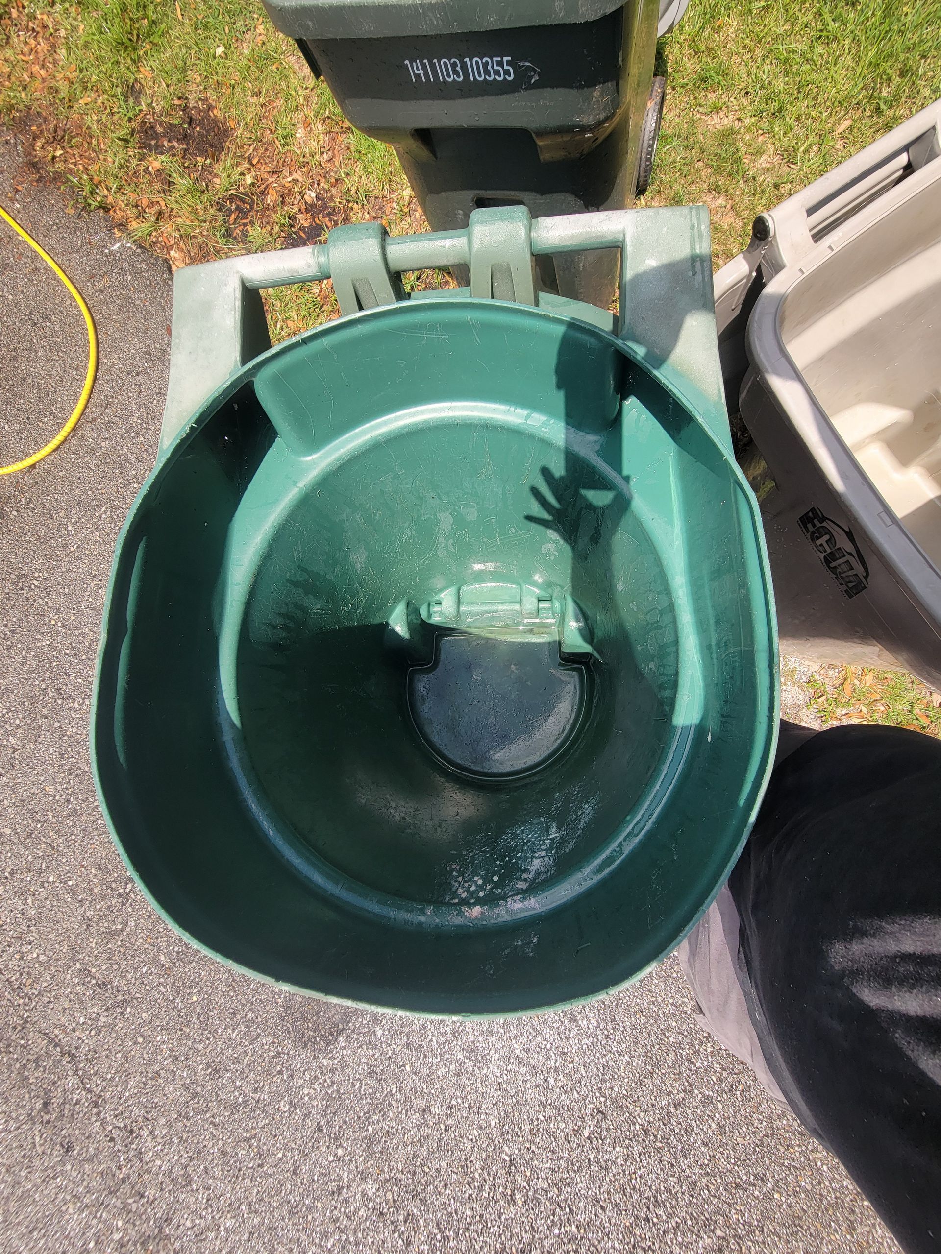Garbage Bin Services 10