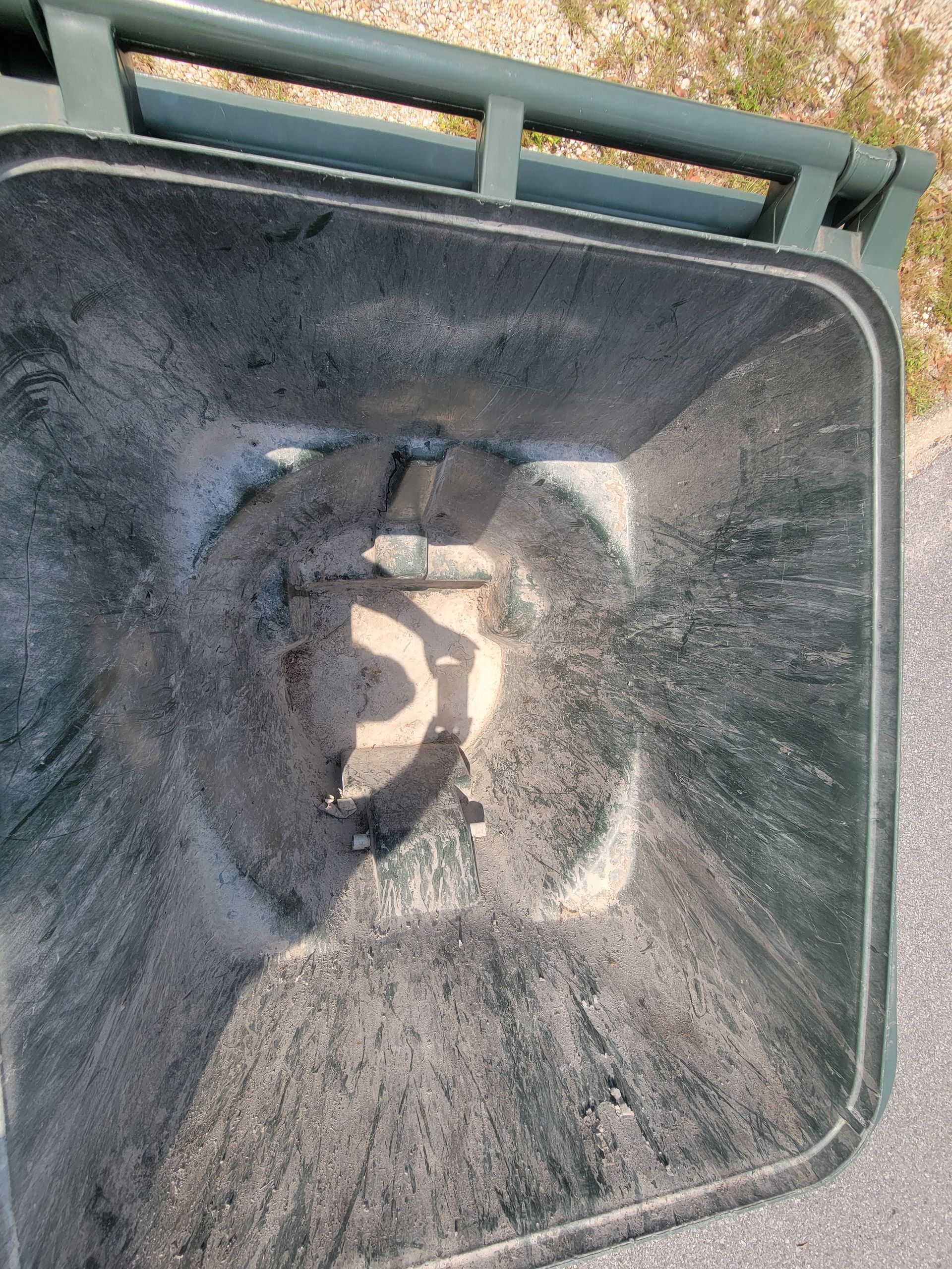 Garbage Bin Services 15