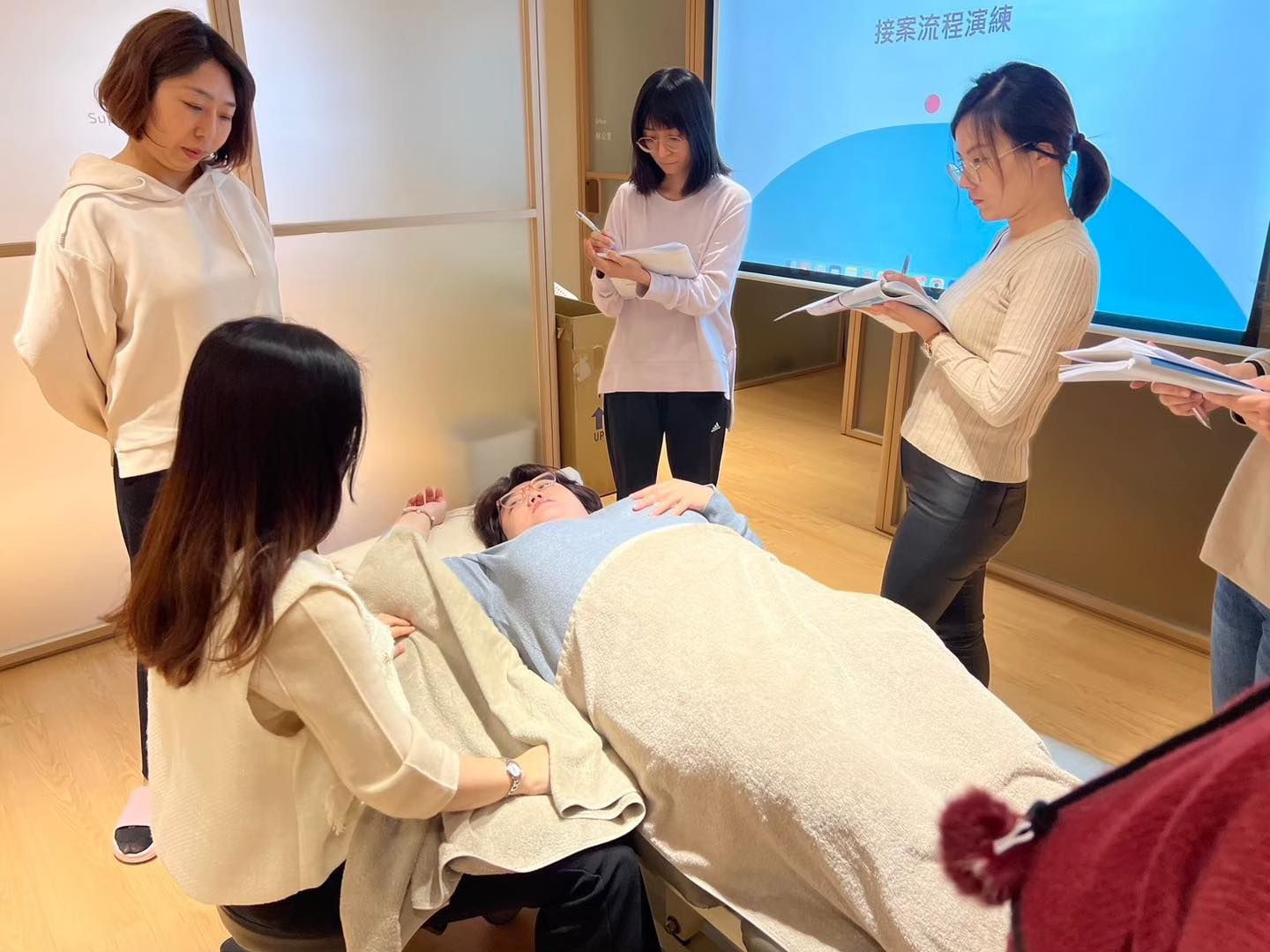 micare美胸泌乳團隊