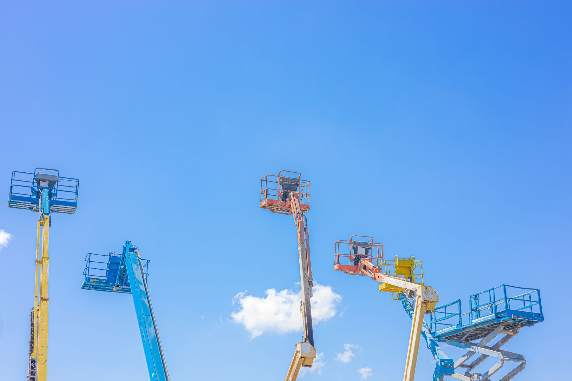 Owner Assisting A Customer — Ridgeland, MS — McGraw Rental & Supply