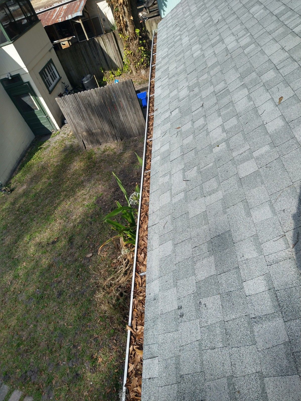 Gutter Cleaning - Gainesville FL