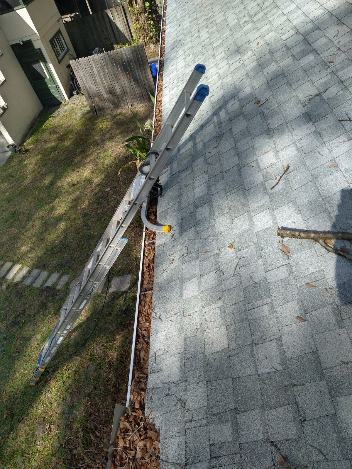 Gutter Cleaning - Gainesville FL - Gutter Cleaning - Gainesville FL - Before