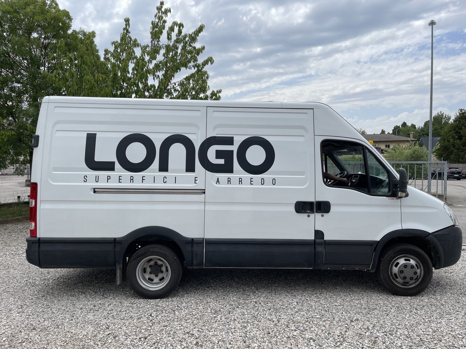 Longo