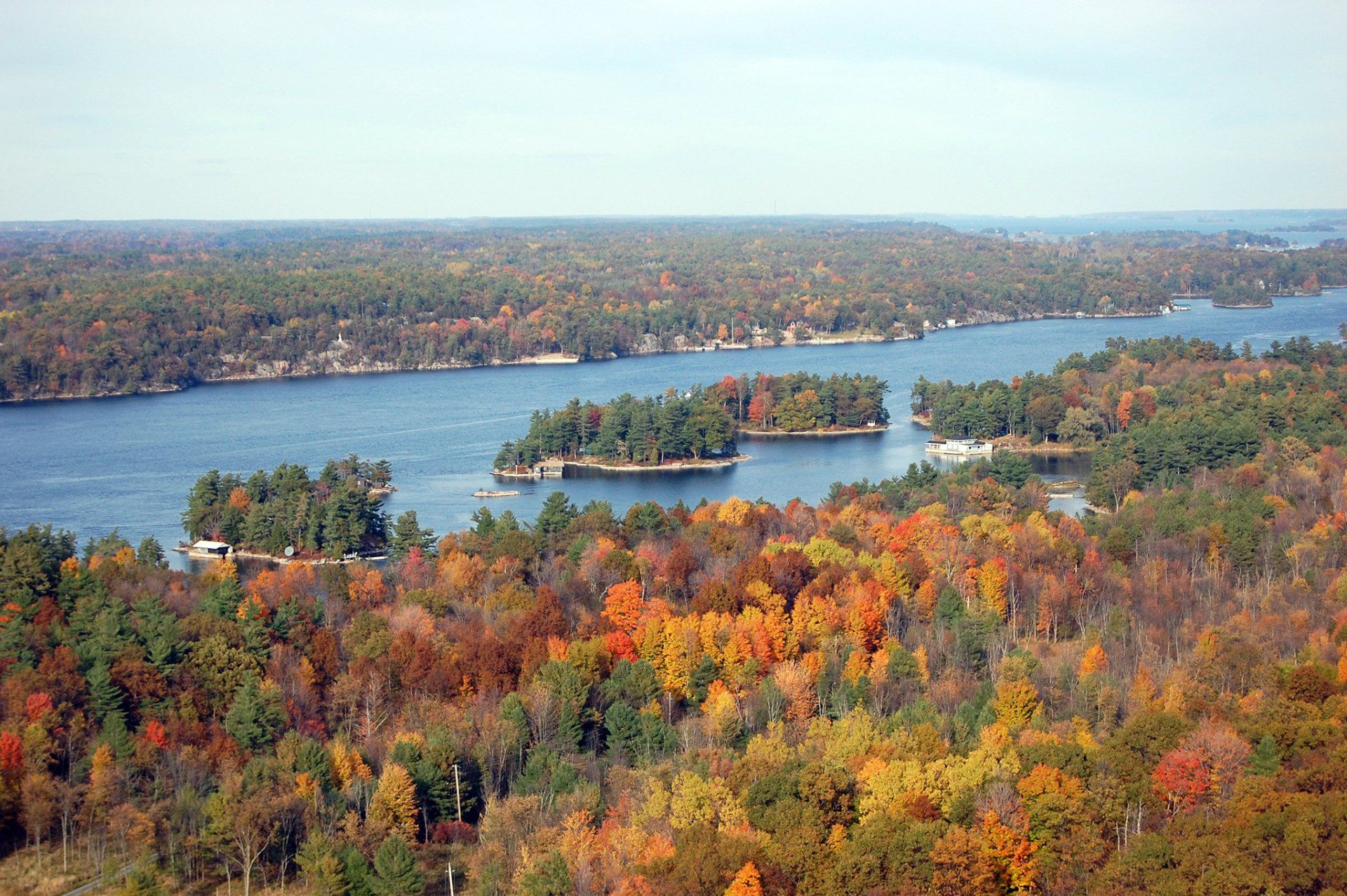 foto van eilanden Parry Sound in de Indian Summer