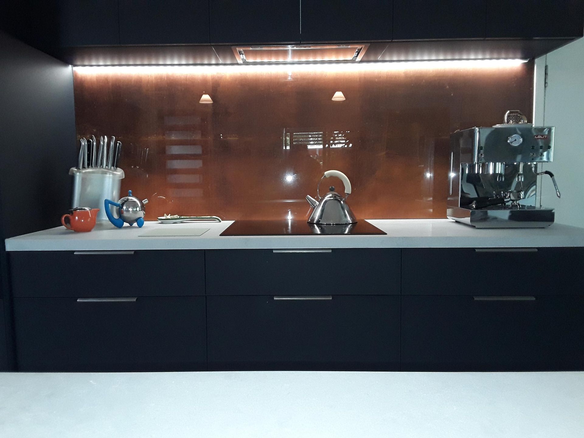 Modern Kitchen — Bulimba, QLD — D&S Cabinets