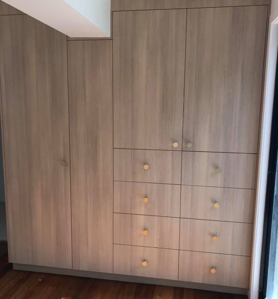 Built-In Wardrobes — Bulimba, QLD — D&S Cabinets Built-In Wardrobes — Bulimba, QLD — D&S Cabinets