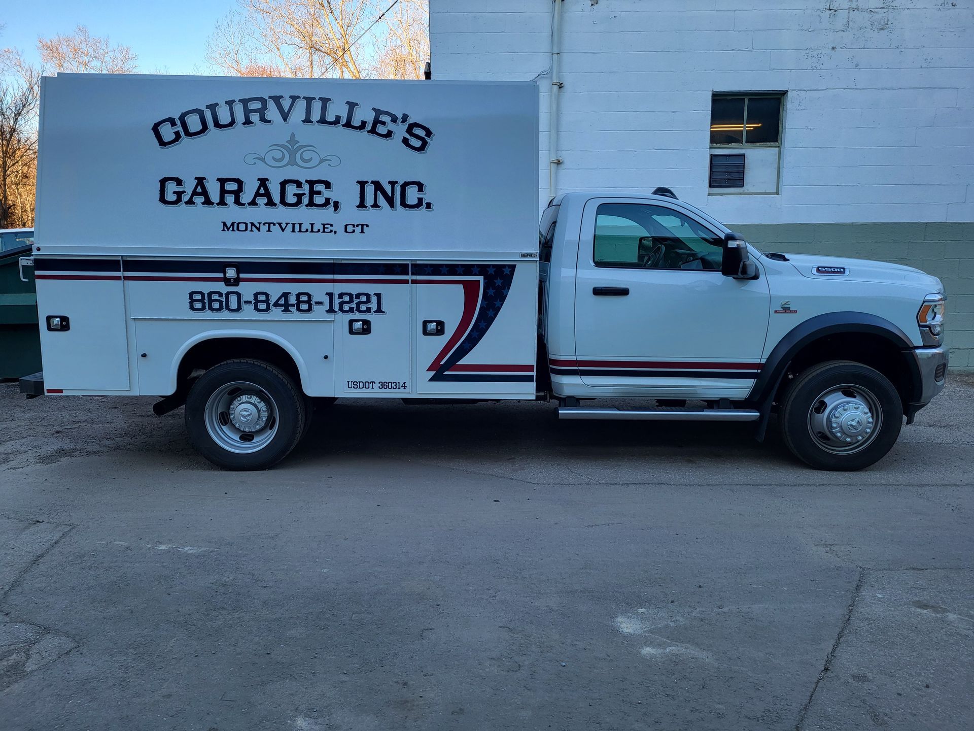 Road Side Assistance - Road Side Assistance in Montville, Connecticut