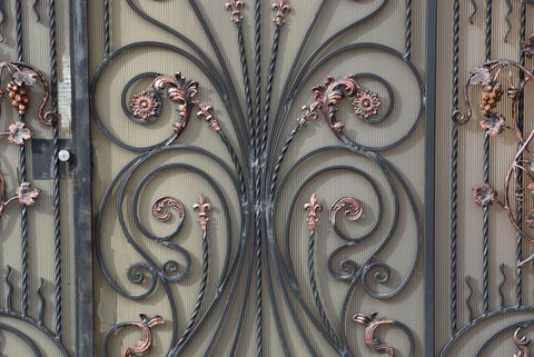 Curly With Rose Ornamental — Barberton, OH — Glas Ornamental Metals Inc. Curly With Rose Ornamental — Barberton, OH — Glas Ornamental Metals Inc.