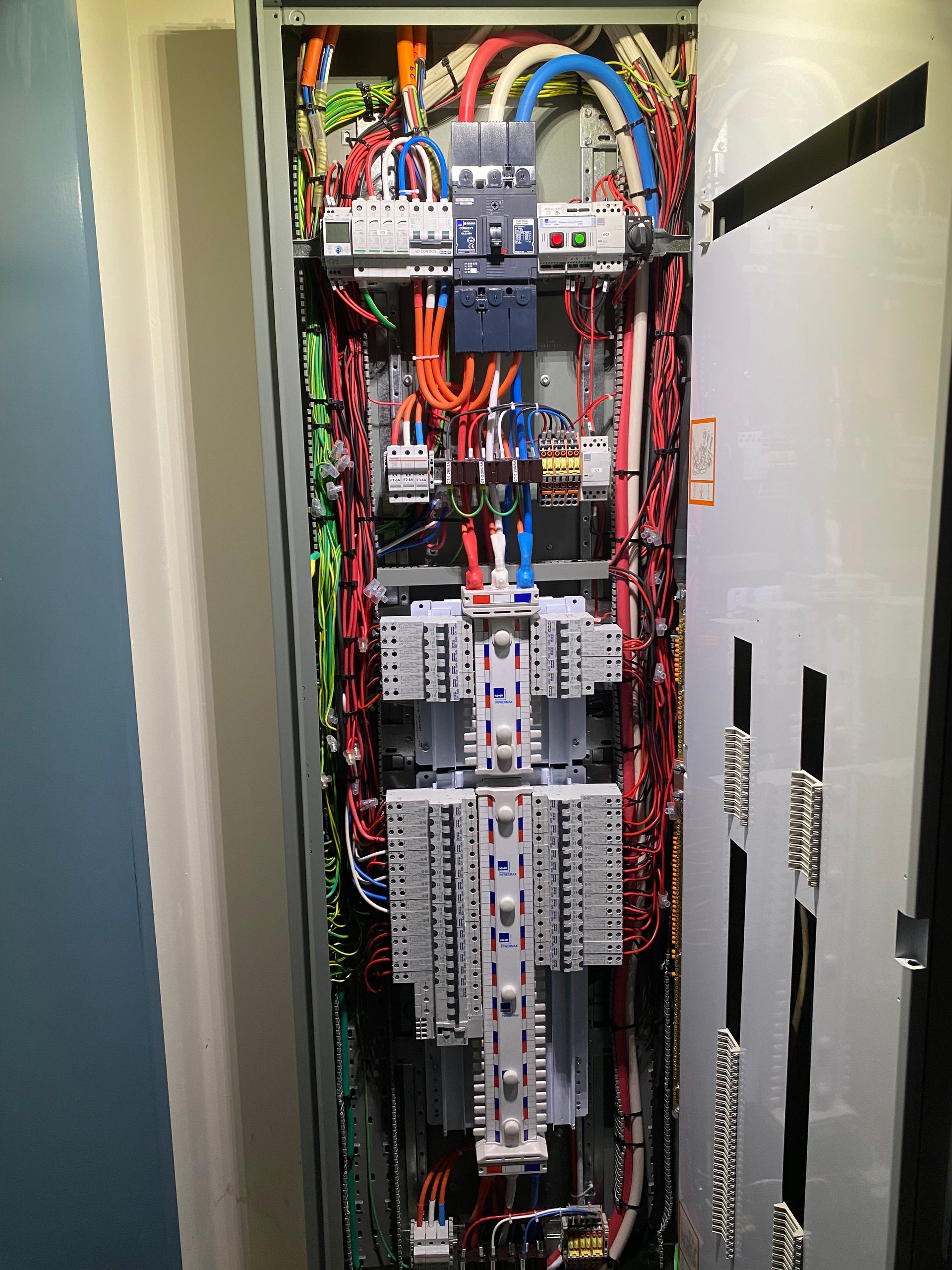 Electrical Services Gallery | Wagga Wagga, NSW | Daniher