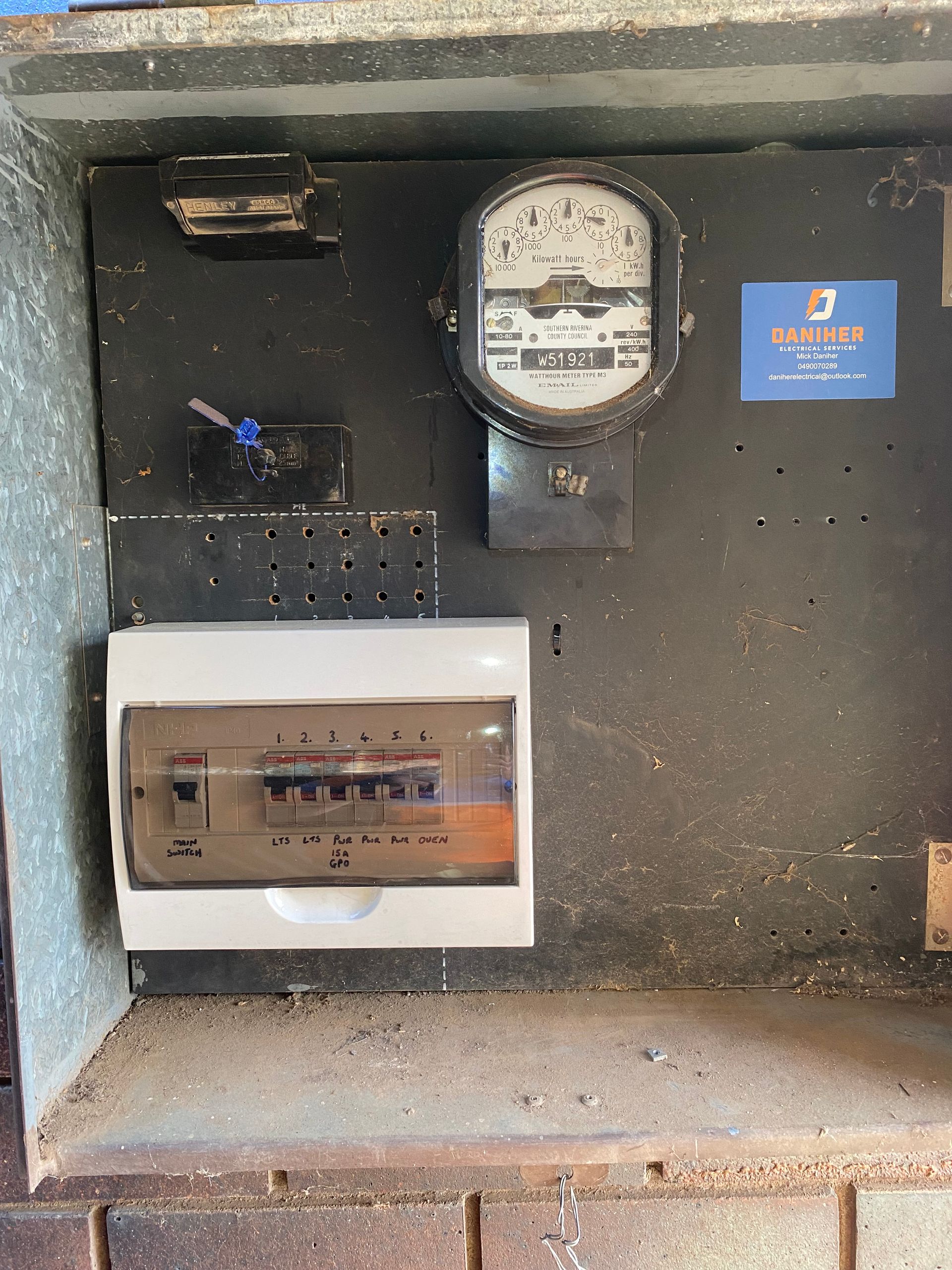 Electrical Services Gallery Wagga Wagga, NSW Daniher