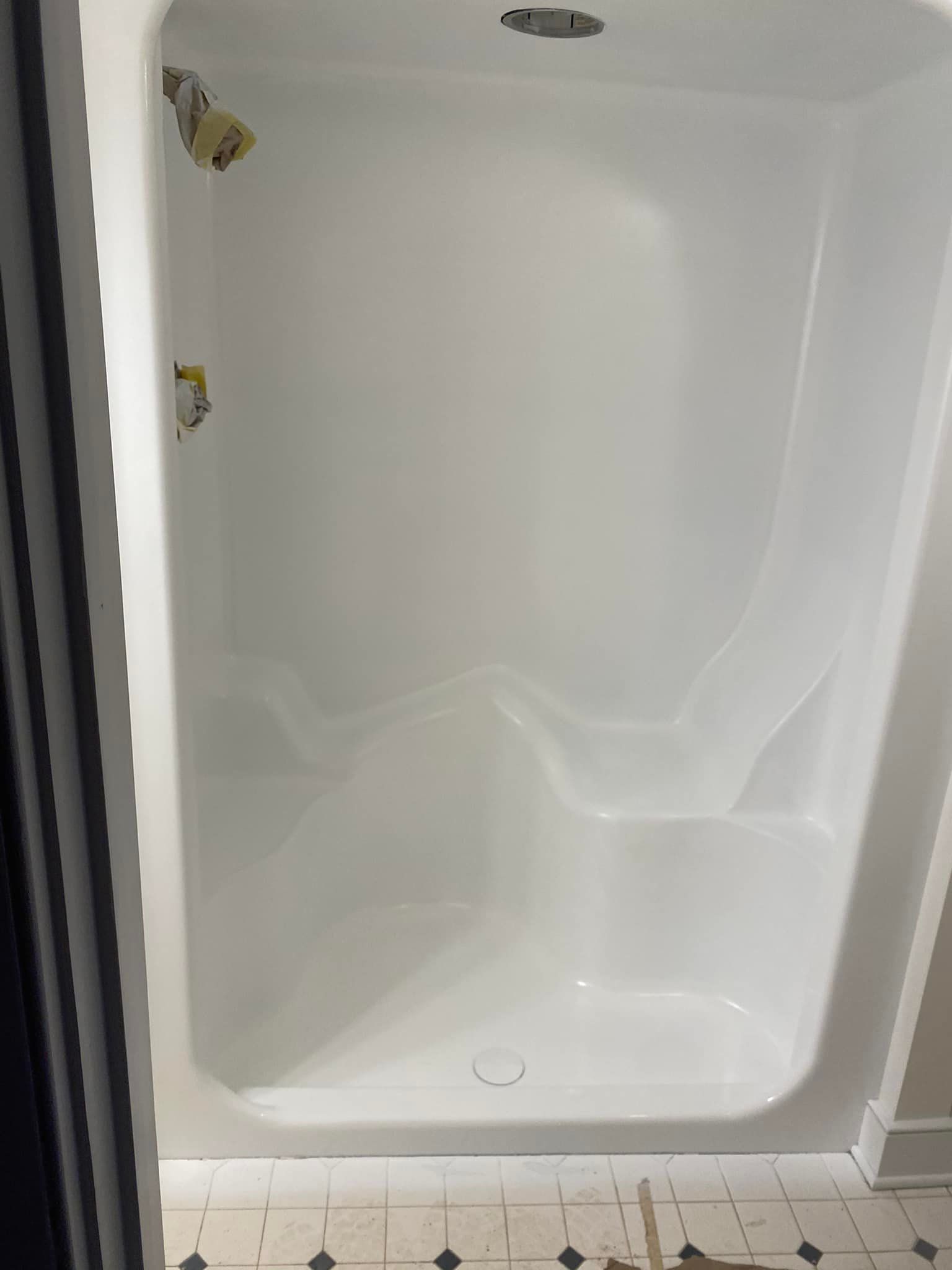 Image of a shower refinishing job in Maryland. 