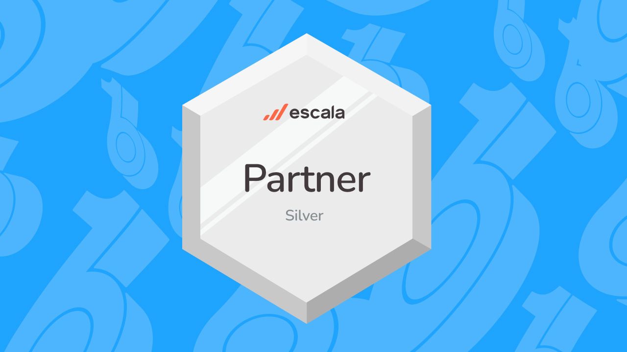 Sticker con leyenda de partner silver de escala
