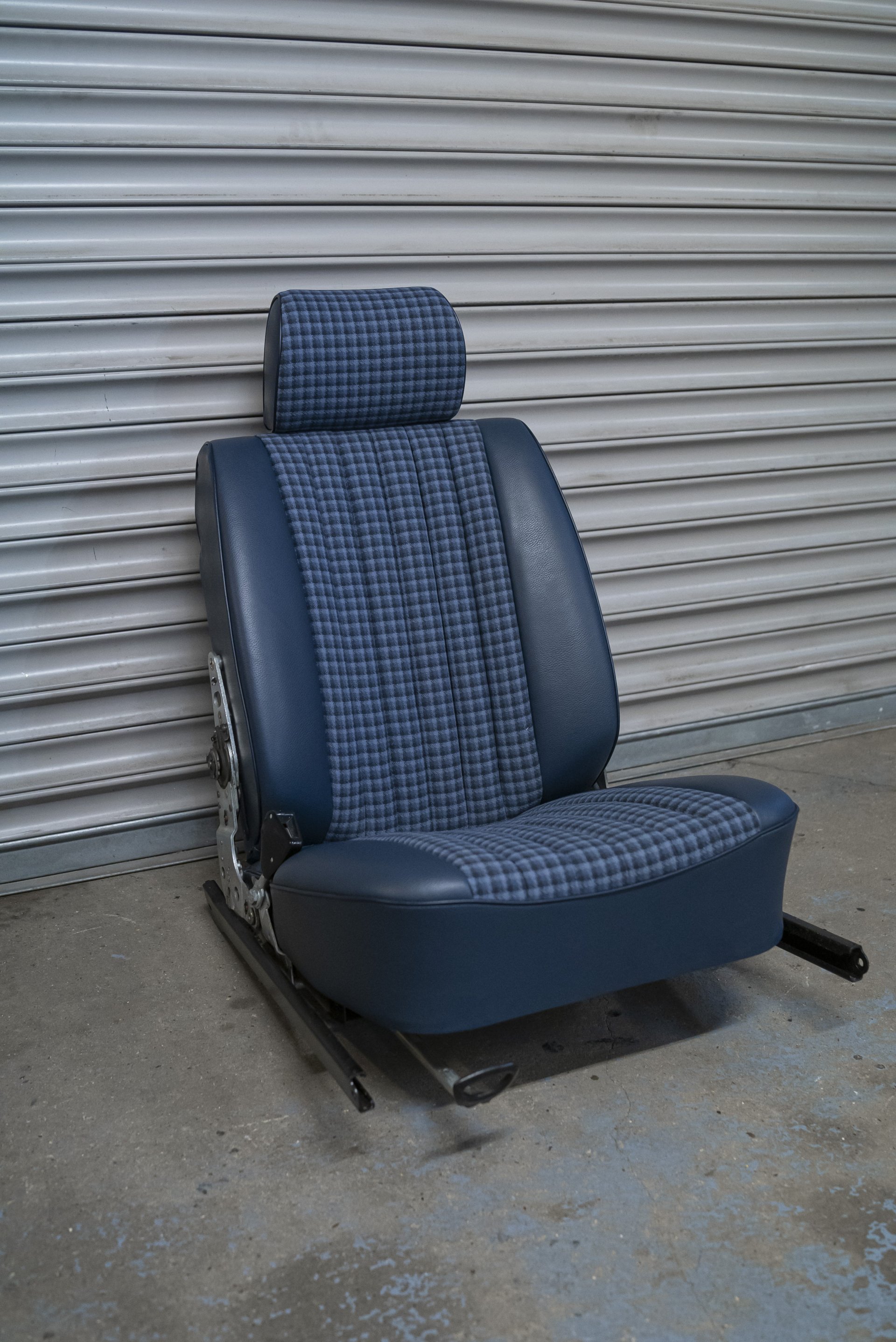 Mercedes Benz R107 Seats And Door Cards Retrim