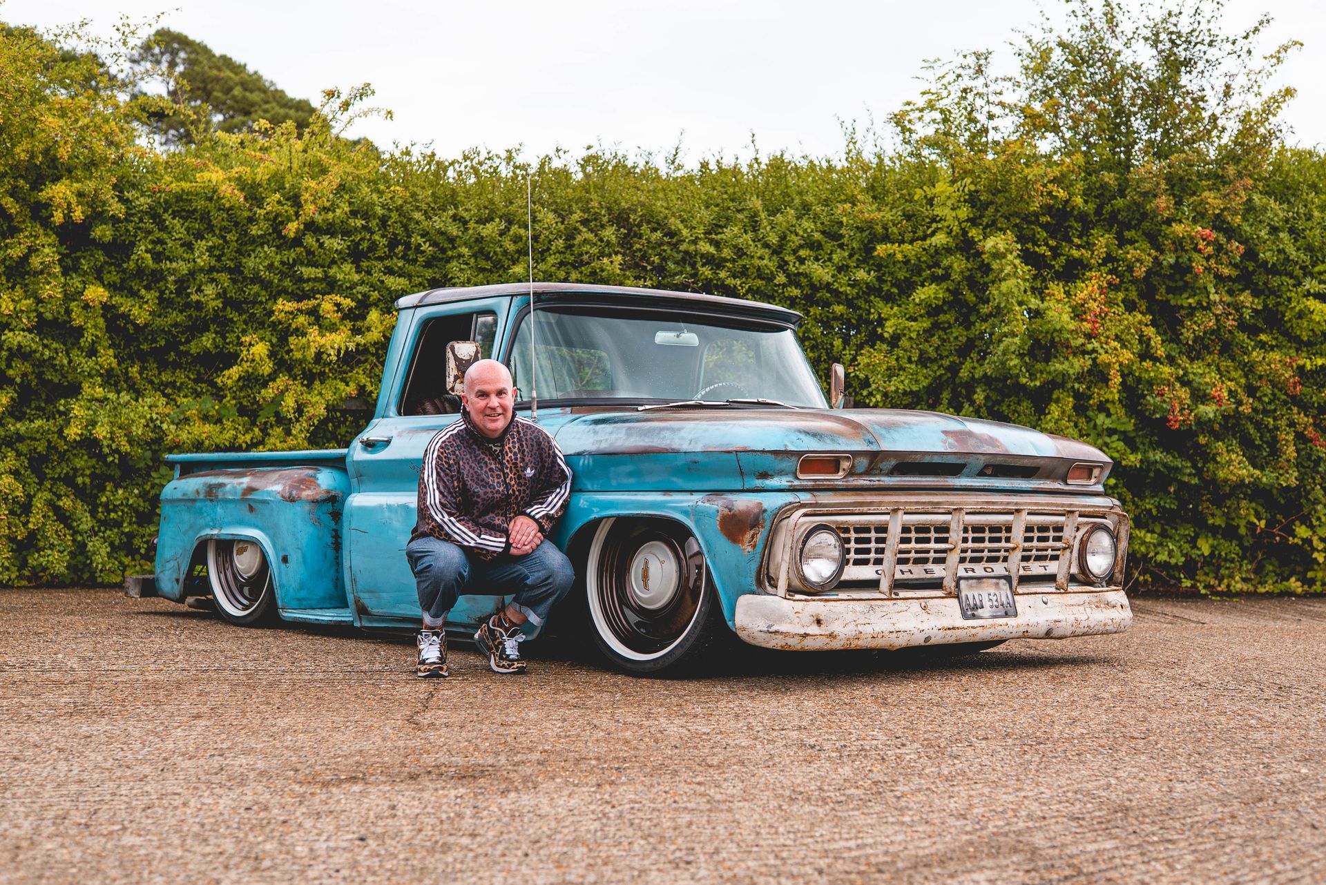 chevrolet chevvy chevy c10 truck customised customized ostrich leather interior retrim d:class