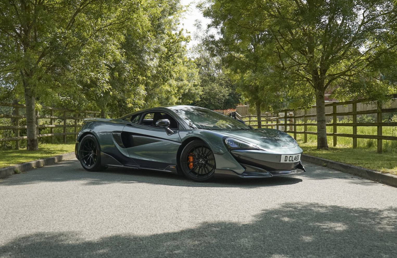mclaren 600lt retrim applik alcantara cnc stitching pattern autostitch