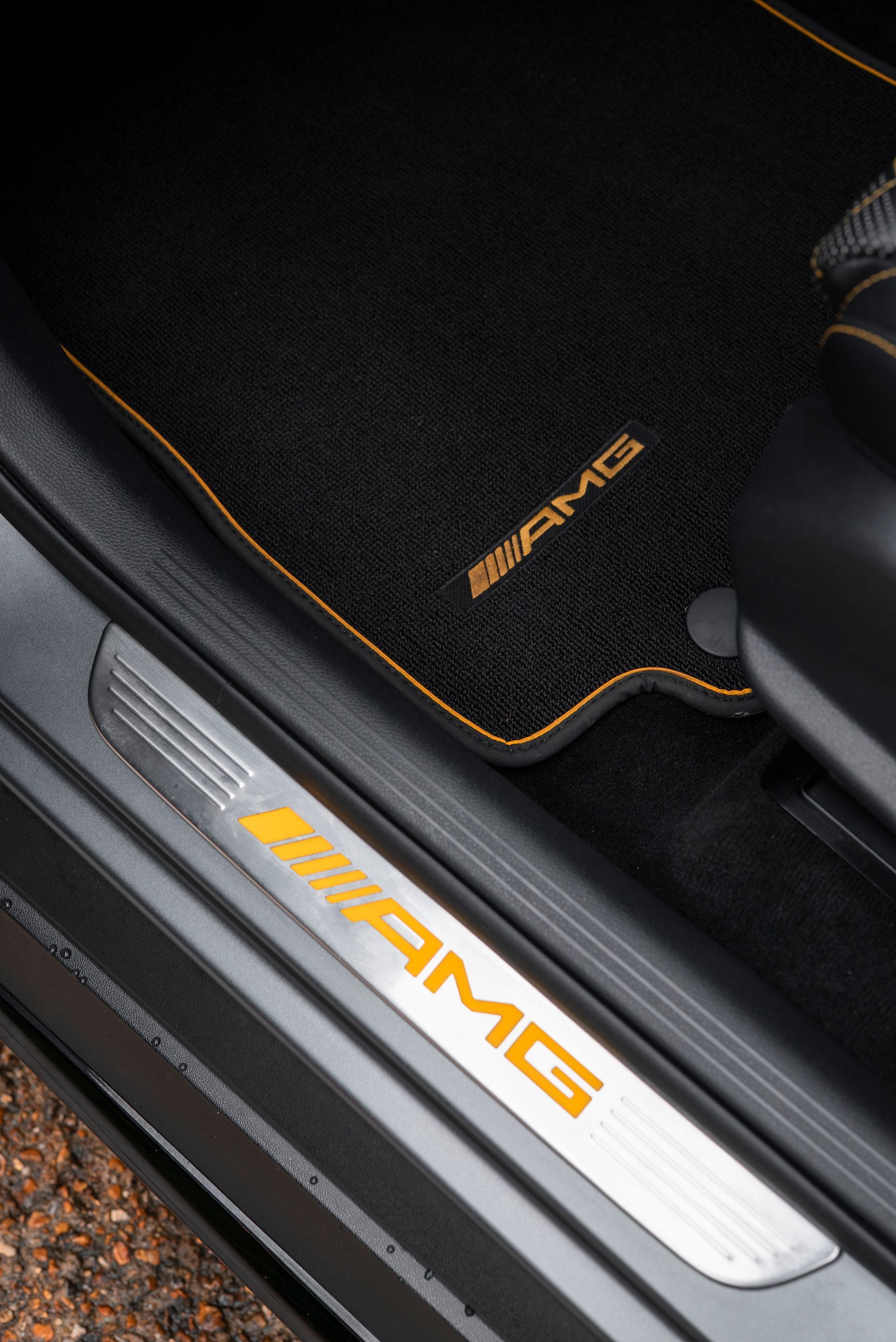 mercedes-benz mercedes GLC AMG 63 leather seats yellow seat belts d:class belt surrey near me