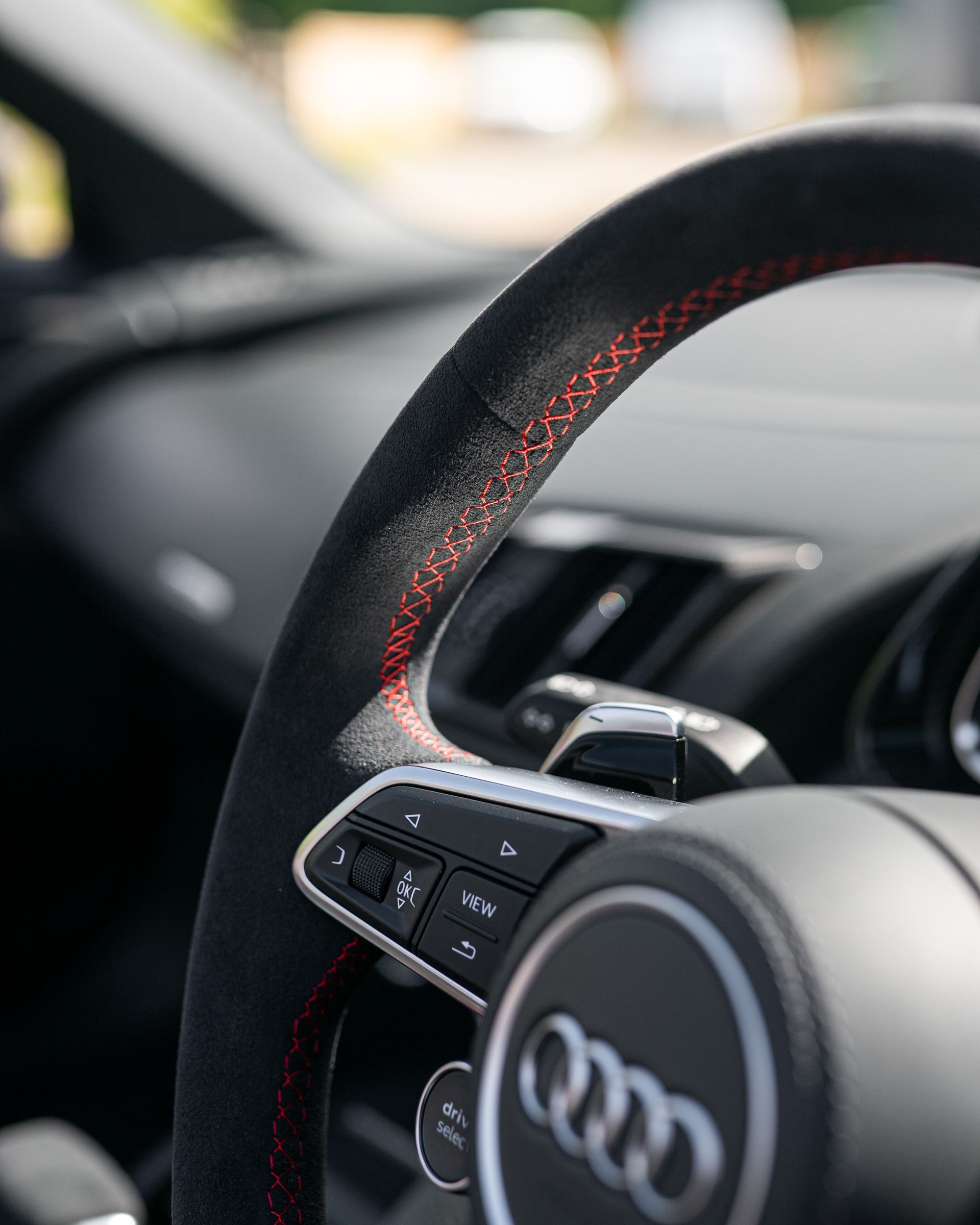 audi r8 spyder v10 alcantara steering wheel retrim red stitching oem d:class automotive plus near me portrait interior