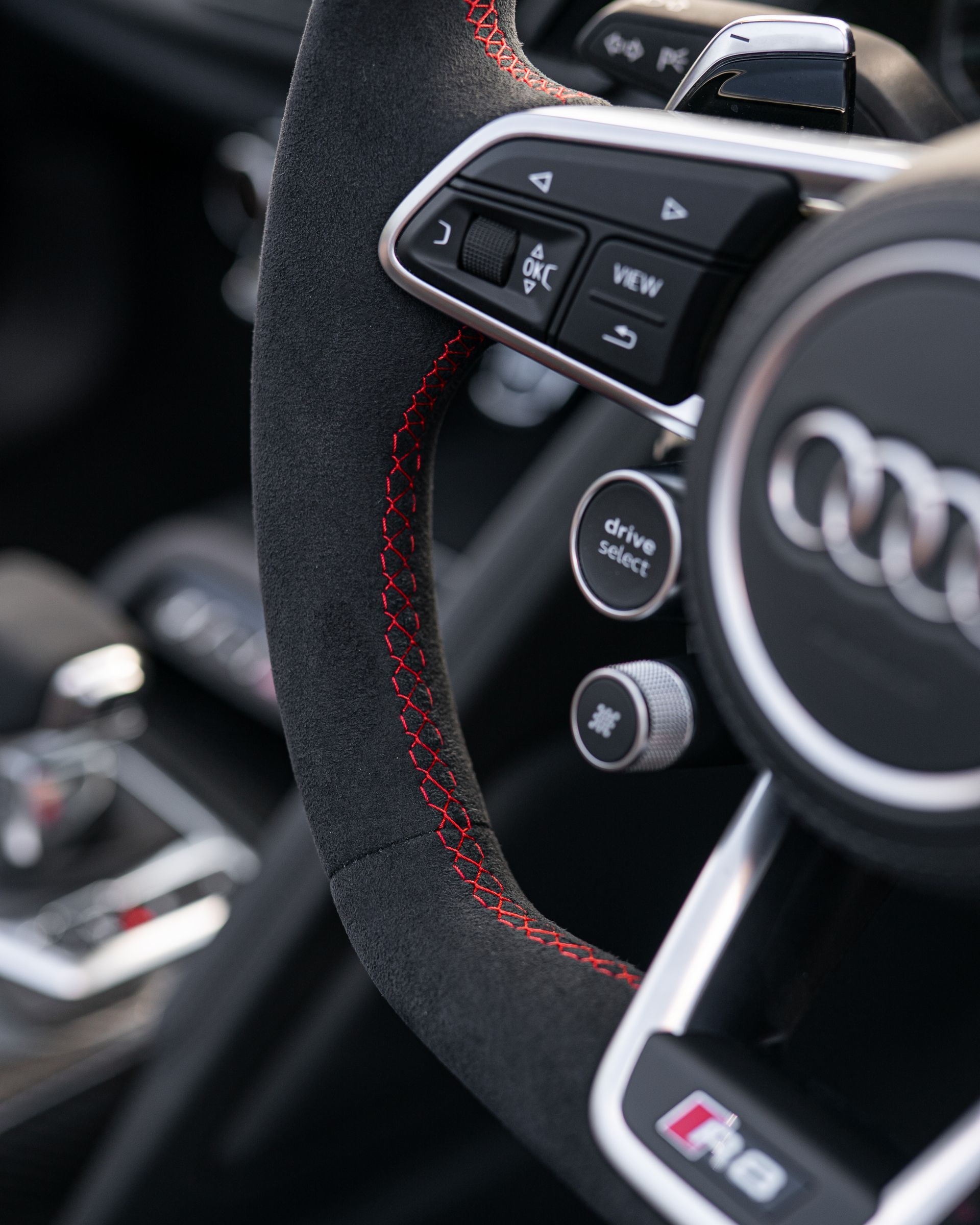 audi r8 spyder v10 alcantara steering wheel retrim red stitching oem d:class automotive plus near me portrait interior