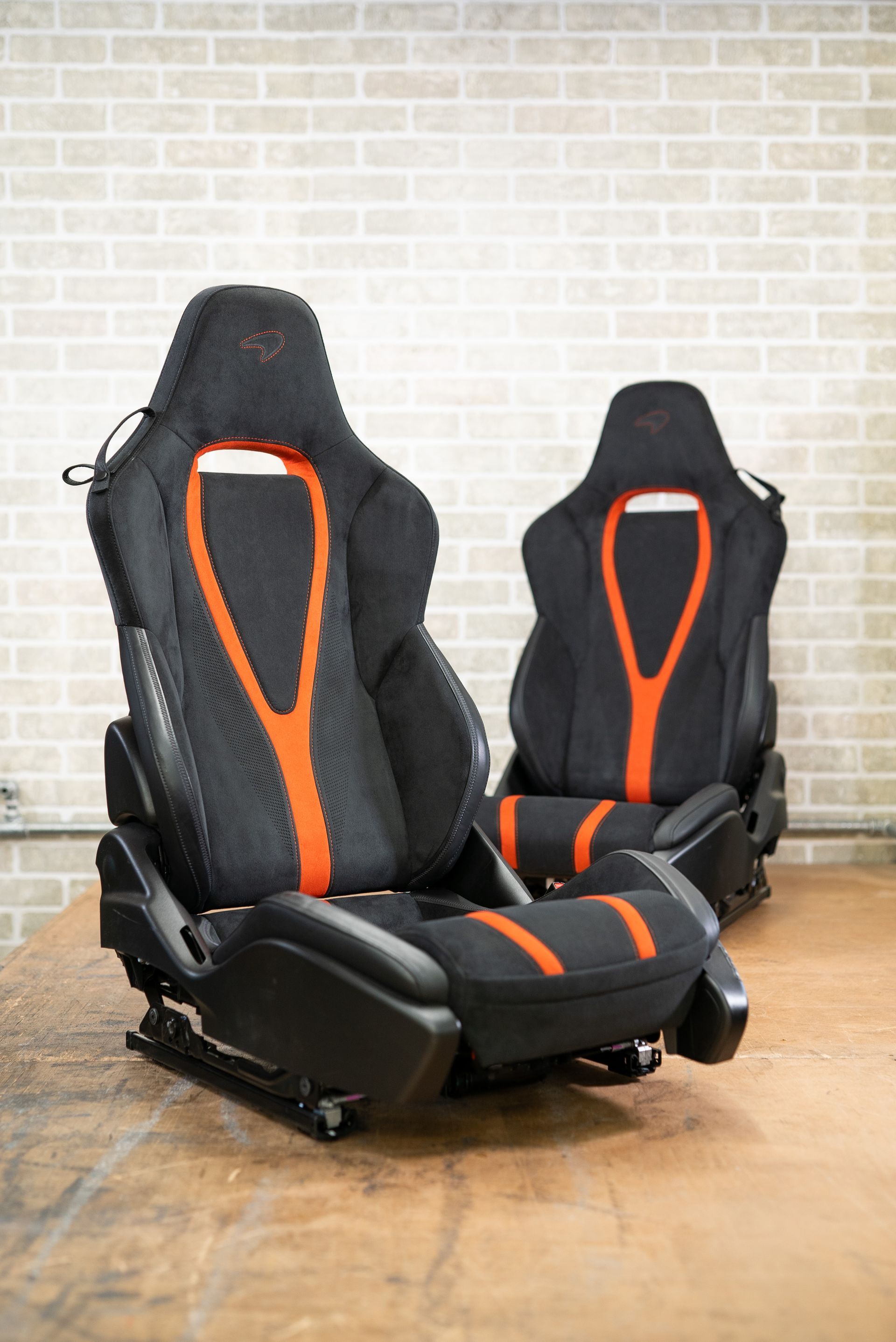 mclaren 720 720s seat seats retrim orange volcano alcantara centre centres wheel steering
