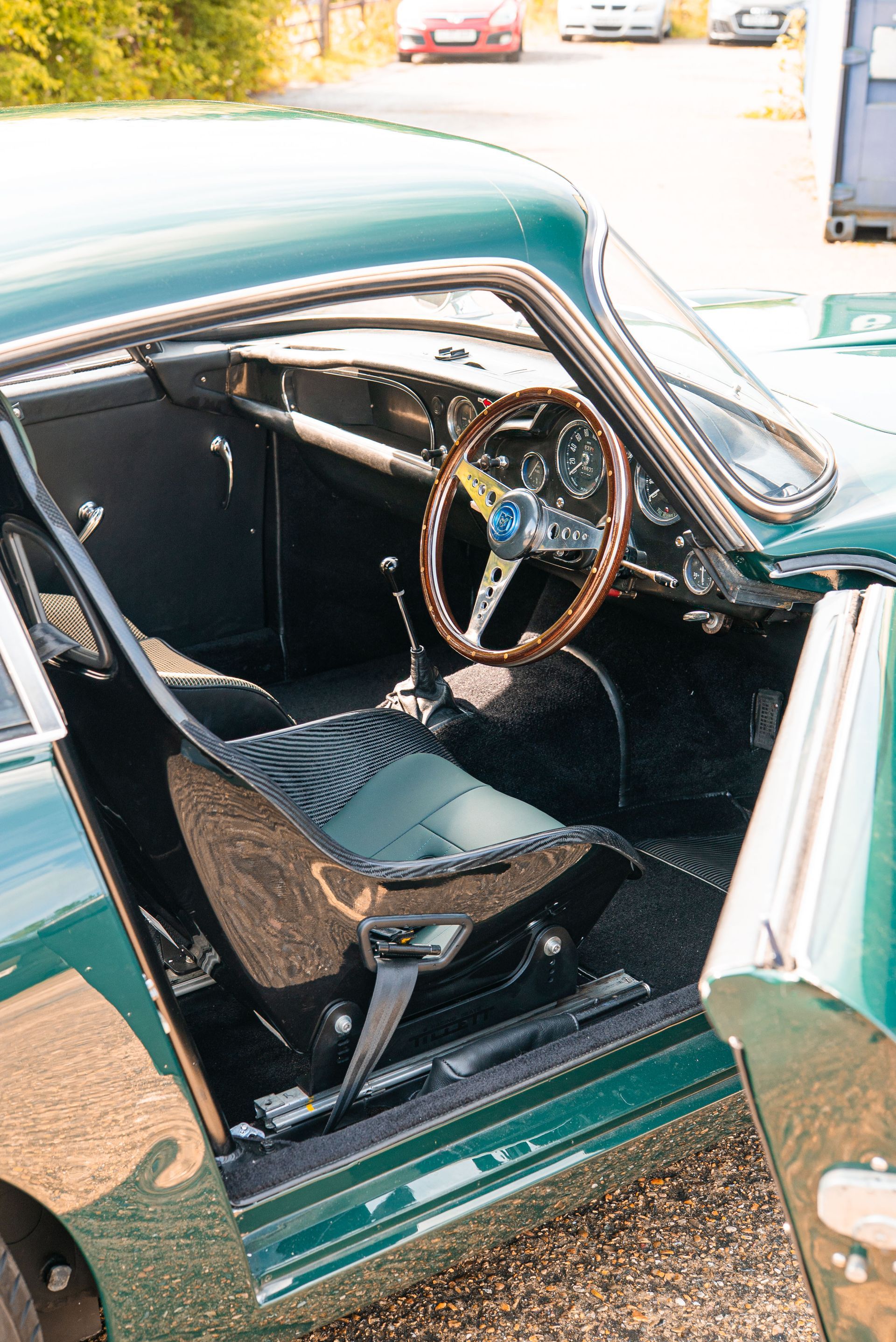 Aston Martin DB4 GT 18 green tillett racing race seat d:class leather pads customised interior green nappa