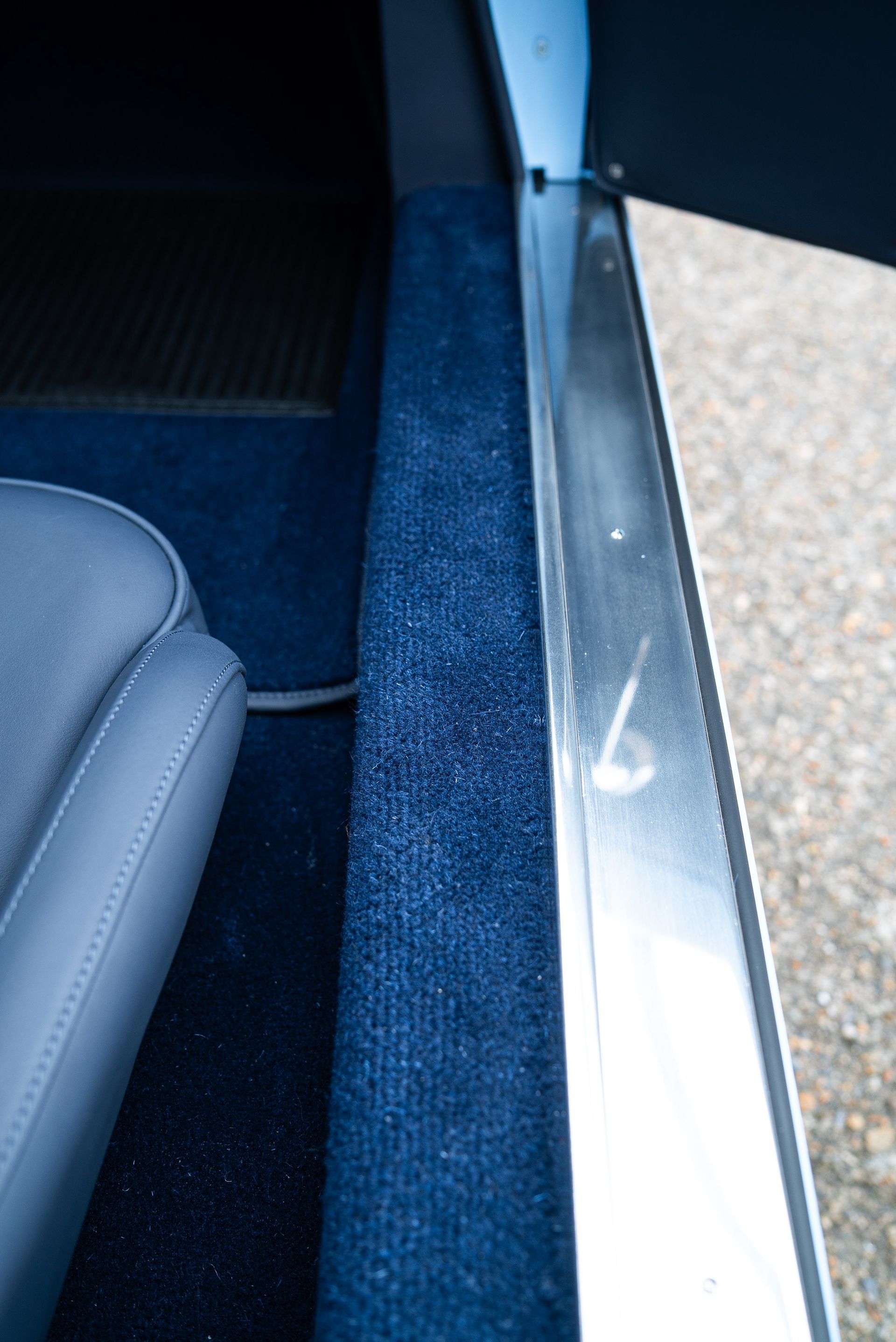 Ferrari SWB 250 GTO Engineering restoration interior full retrim leather corduroy nappa blue d:class automotive