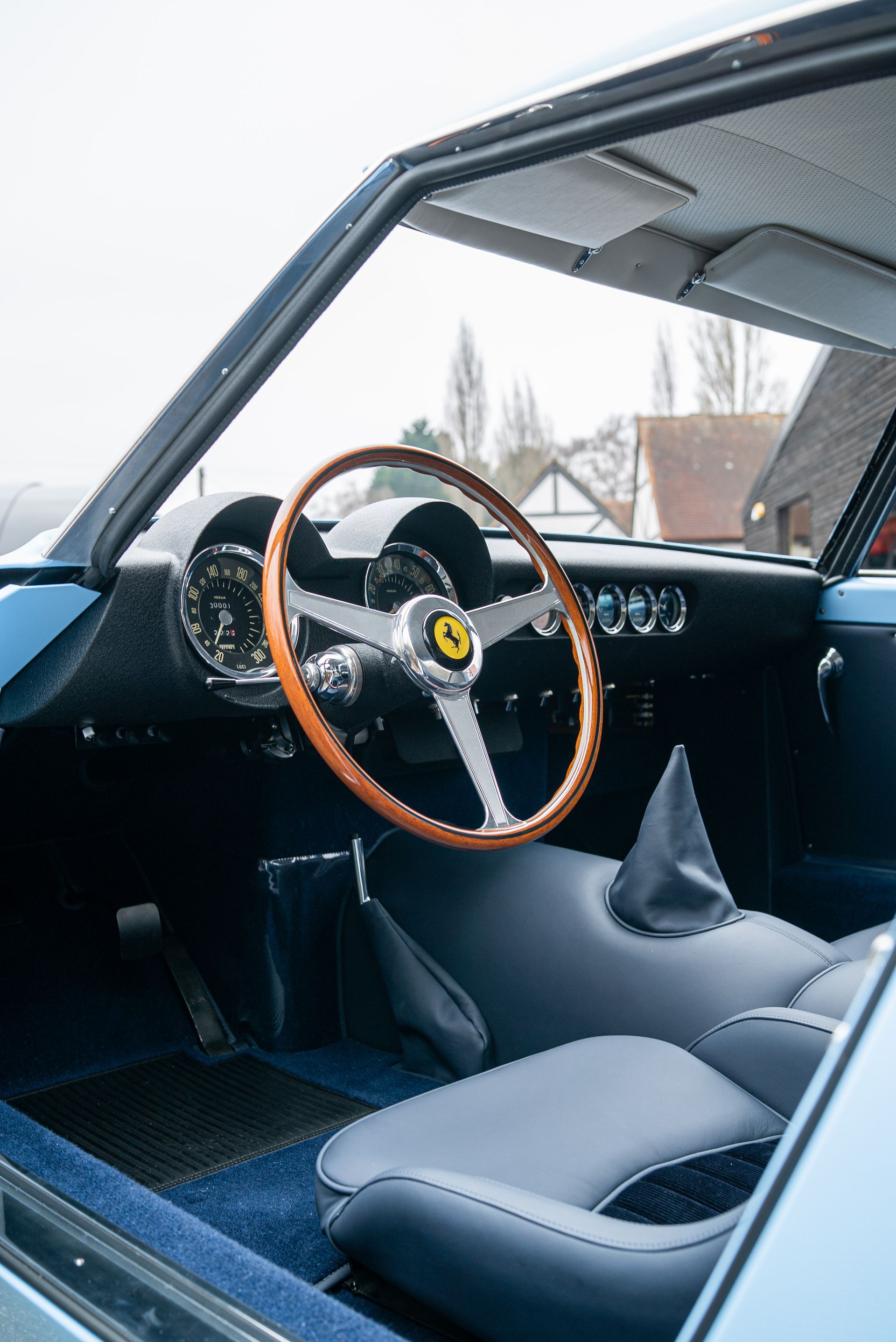 Ferrari SWB 250 GTO Engineering restoration interior full retrim leather corduroy nappa blue d:class automotive