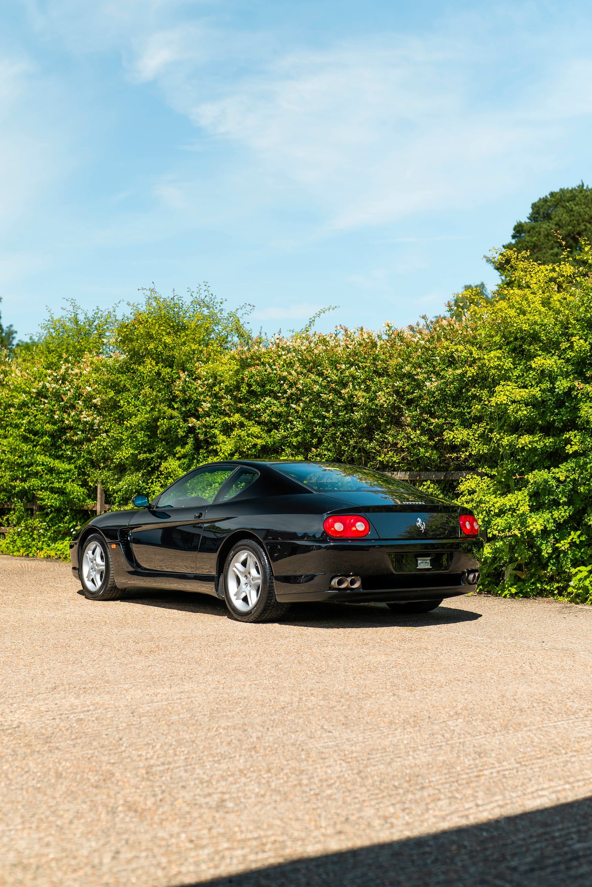 black ferrari 456M GT dashboard retrim leather nappa stitch oem restoration repair near me d:class
