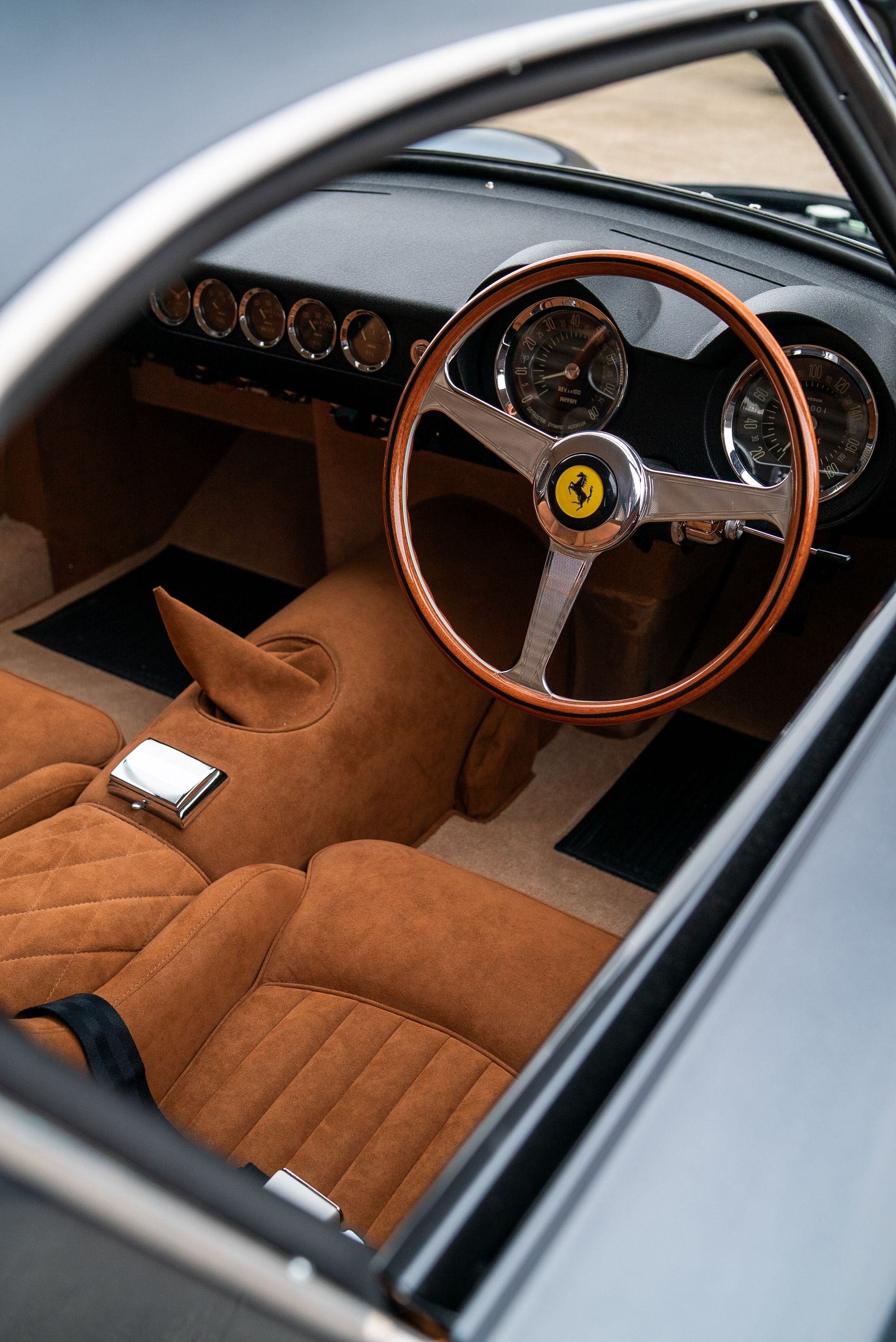 d:class interior retrim upholstery reupholstered retrimmed restoration gto swb 250 alcantara quilting tan custom customised bespoke fabrication fabricated seats carpet roll cage beige boyriven engineering best near me local surrey trimshop