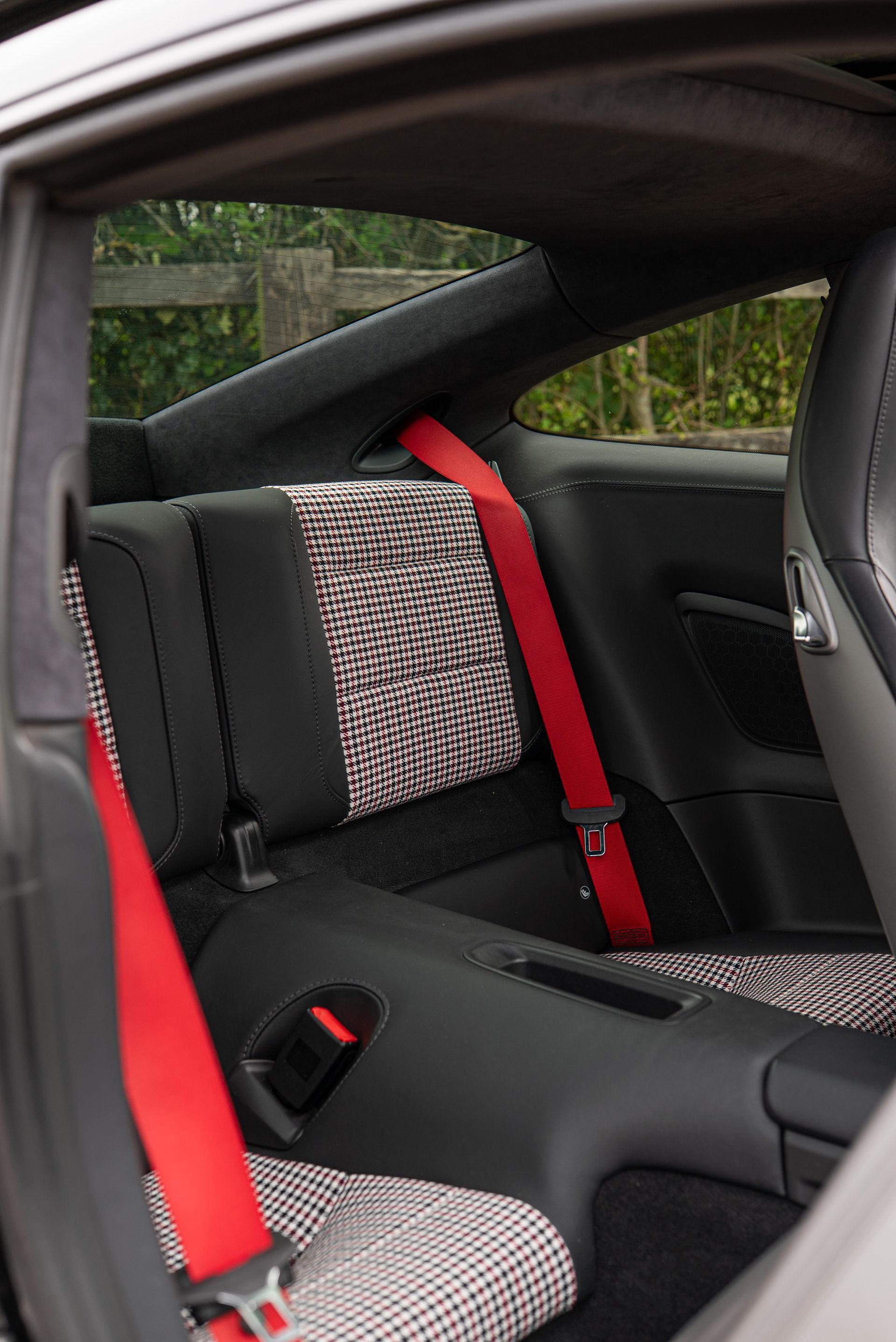 Porsche 992 911 Carrera 4s houndstooth interior seat door card rear front retrim tweed d:class dclass oem+ oem