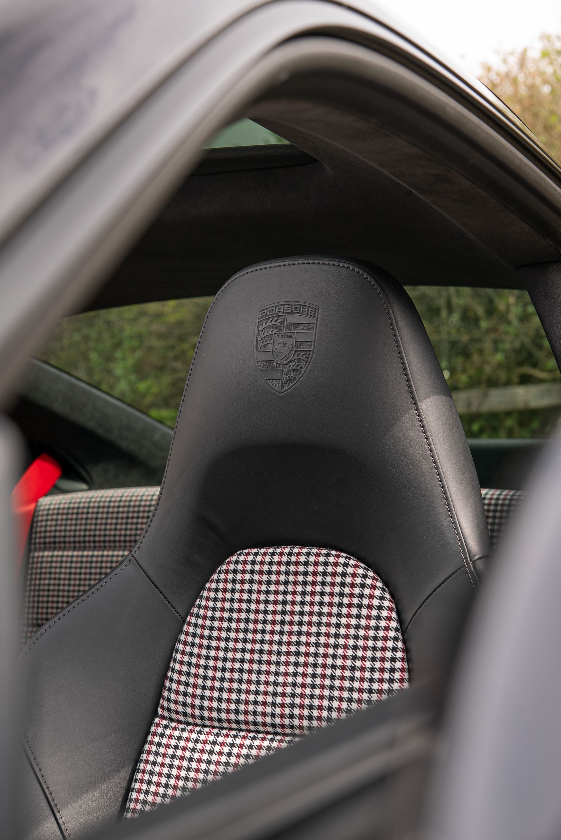 Porsche 992 911 Carrera 4s houndstooth interior seat door card rear front retrim tweed d:class dclass oem+ oem