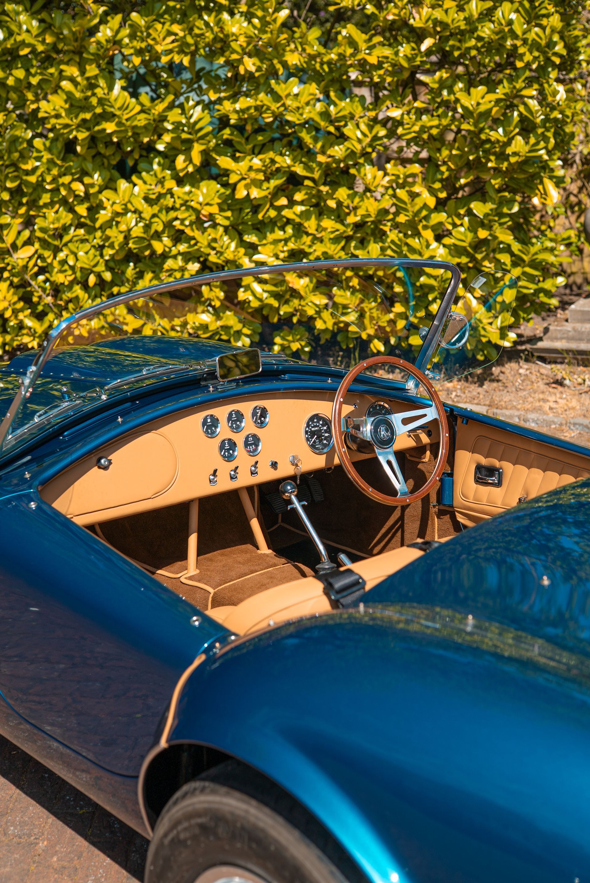 AC Cobra mkiv mk iv mk4 restoration tan leather interior guards blue metallic redline engineering d:class automotive dclass upholstery retrim