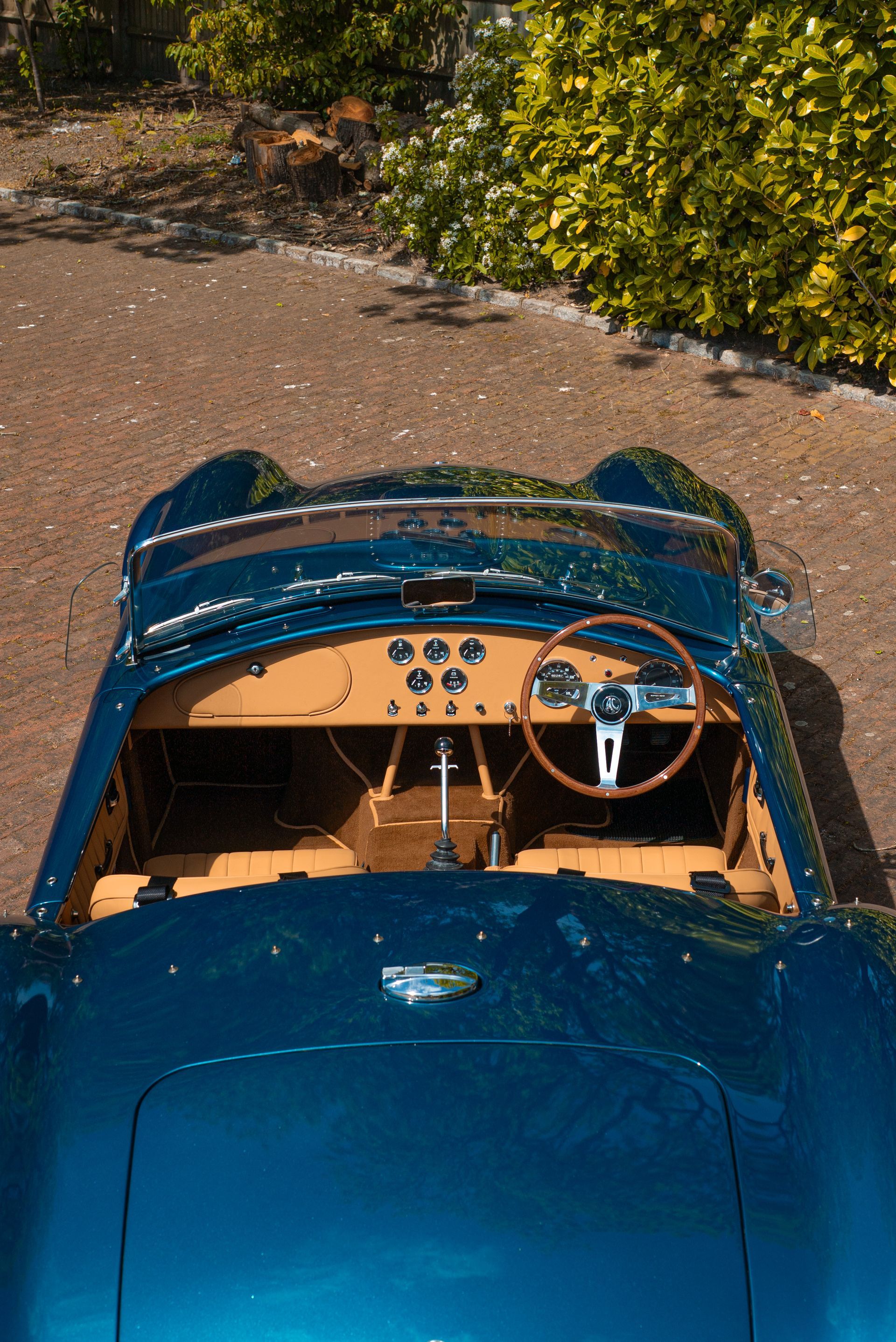 AC Cobra mkiv mk iv mk4 restoration tan leather interior guards blue metallic redline engineering d:class automotive dclass upholstery retrim