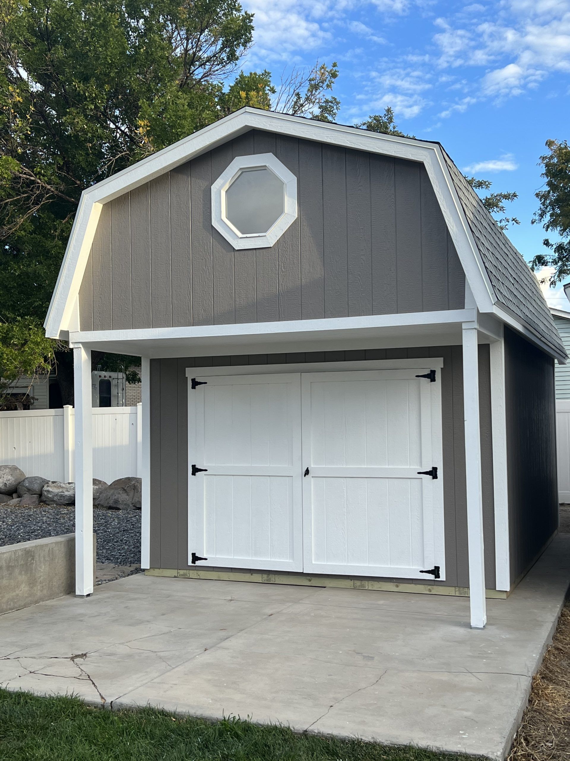 12′ X 16′ Barn 8′ Walls W/ 4’truss Extension — Salt Lake City, UT — Kong Sheds
