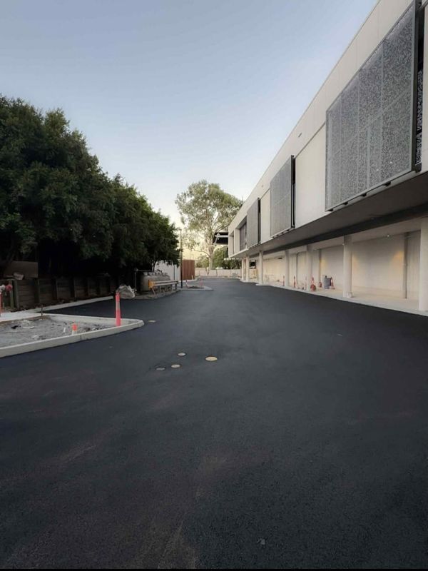 Asphalt & surfacing